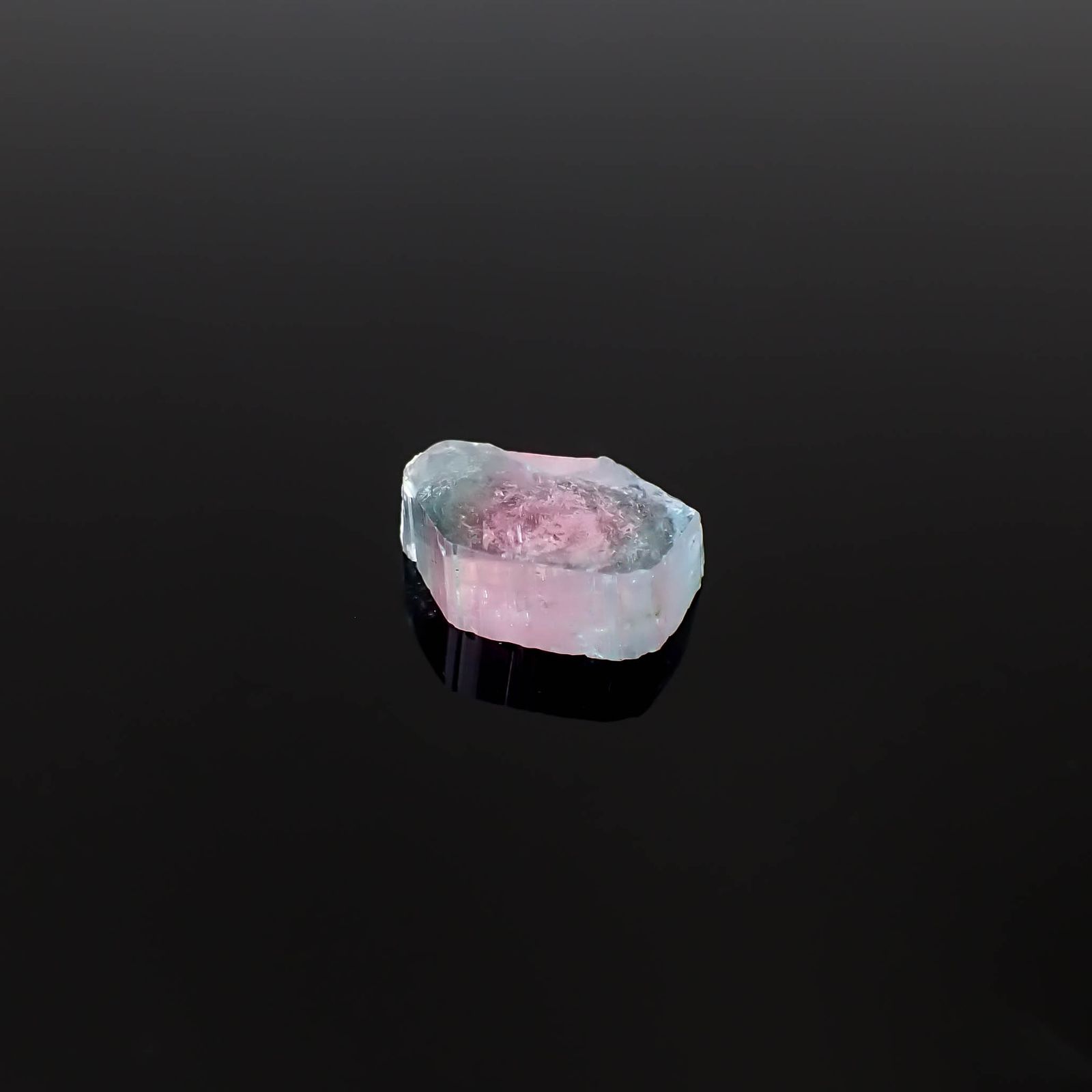 ウォーターメロントルマリン 原石スライス アフガニスタン産 3.35ct [250430210]11.1x8.3mm前後