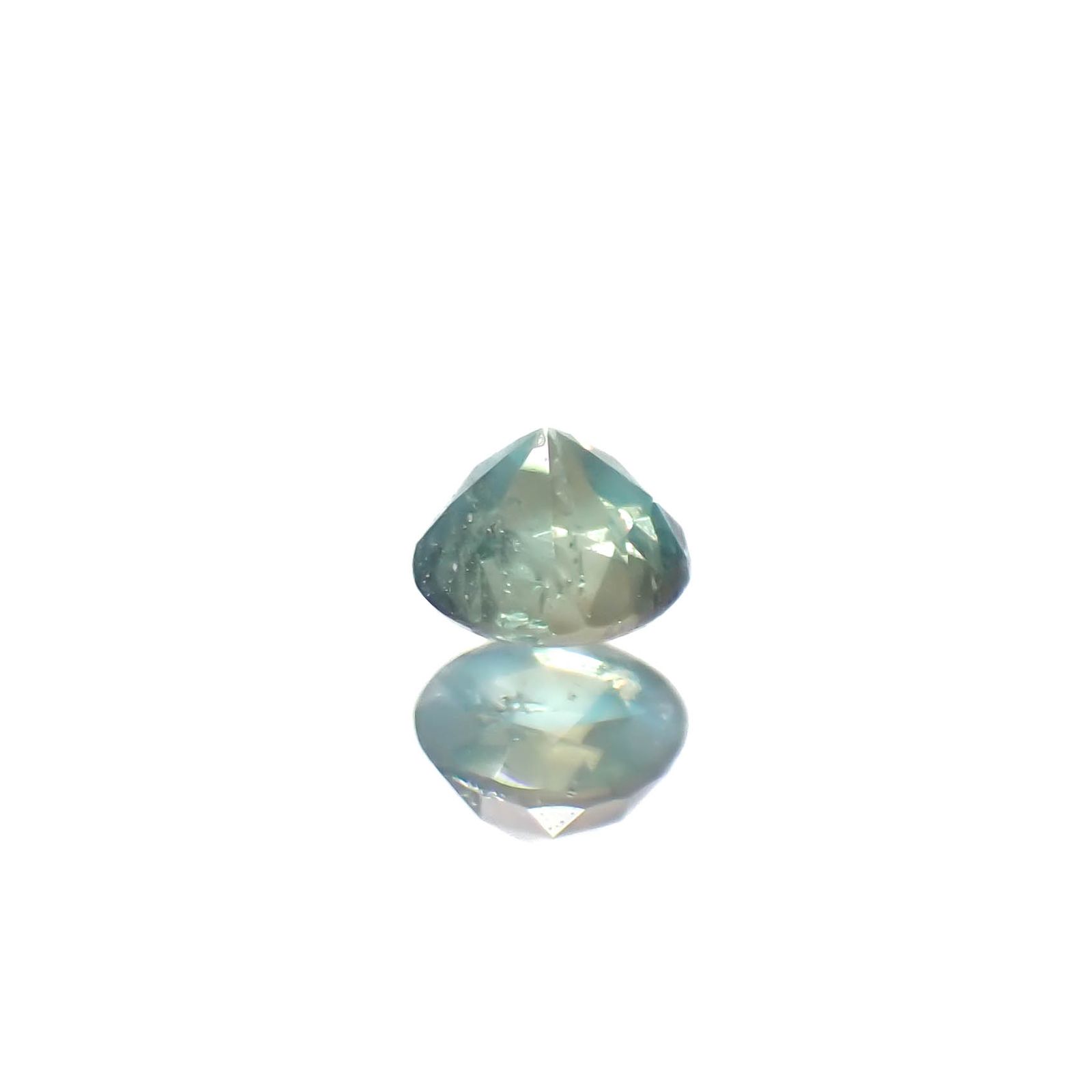 アレキサンドライト ブラジル産/EmeraldMains社製 0.065ct[240527624]2.6x2.6mm前後