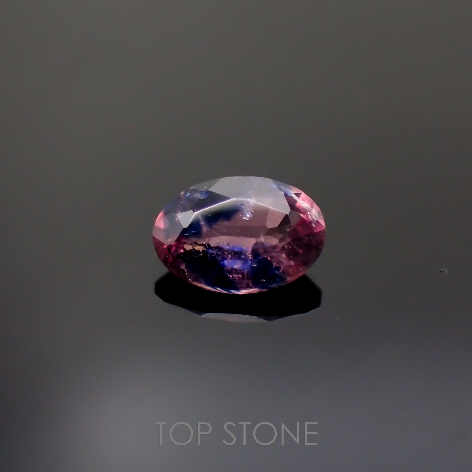 ウィンザーサファイア タンザニア・ウィンザー産 0.52ct[221018372]5.8x4mm前後