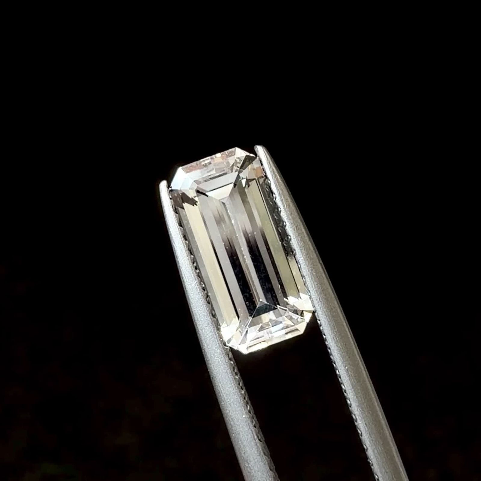 フェナカイト ロシア産 2.24ct / 11.4x5.5mm前後 [260632495] | TOP