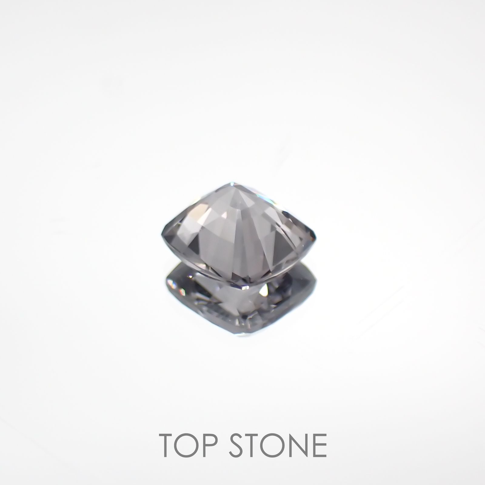 プラチナスピネル ビルマ産 ルース 1.07ct[210611367]6.2×5.7mm前後