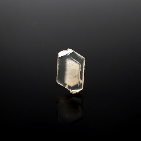 ファントムクォーツ 原石スライス ブラジル産 3.79ct [250330073]16.4x9.9mm前後