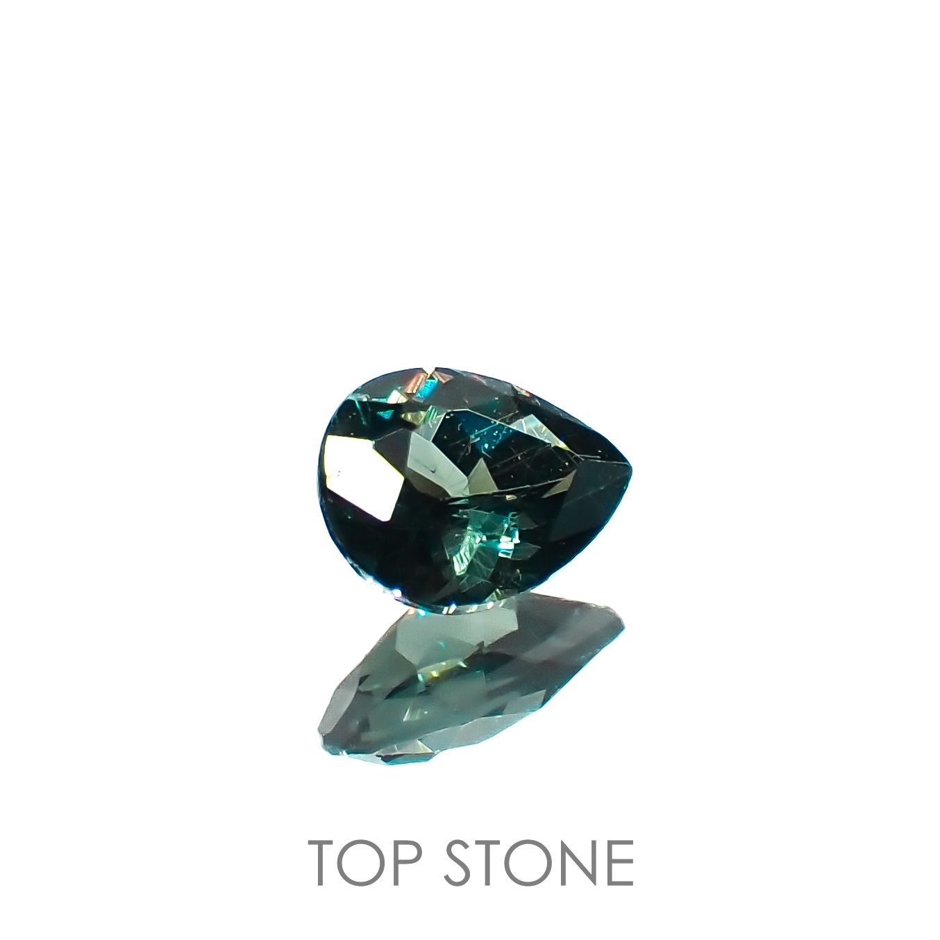 カラーチェンジガーネット アレキタイプ マダガスカル・ベキリー産 0.19ct[230119987]4.1x3.1mm前後