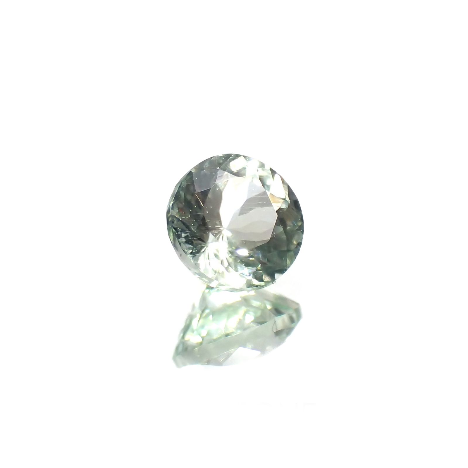 バナジウムコーネルピン(宝石名コーネルピン)タンザニア・タンガ州産 識別済 0.33ct / 4.3x4.2mm前後 [220716906]