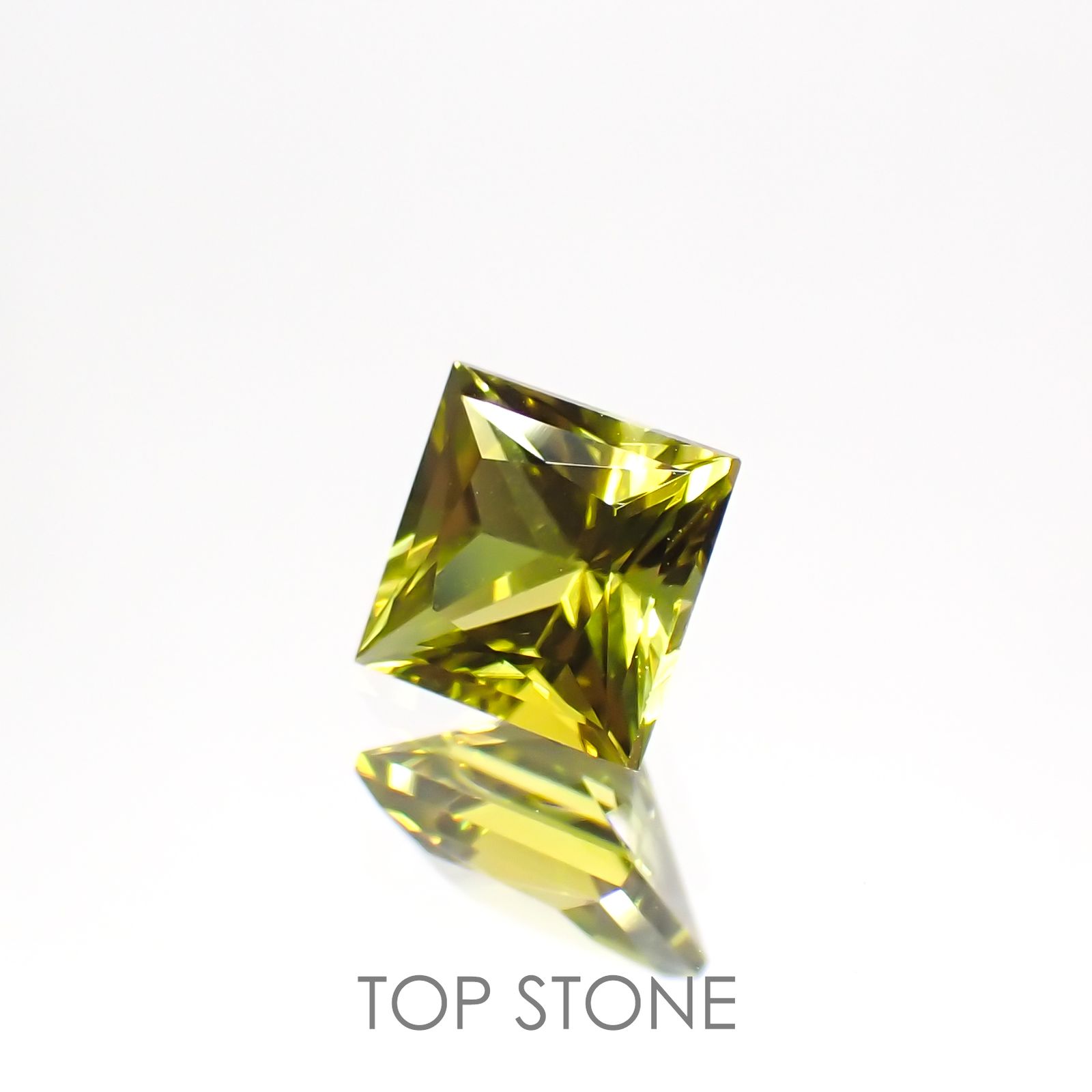 ◇プリンセスカット◇カナリートルマリン(宝石名イエロー・トルマリン) モザンビーク産 0.700ct ソ付(彩珠)[20117436]5.1×5.1mm前後