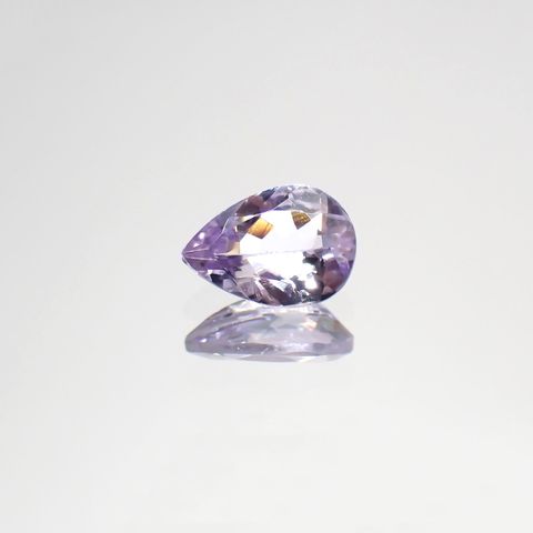ラベンダーゾイサイト(宝石名ゾイサイト)タンザニア産 0.61ct 識別済[220115061]6.9x4.9mm前後