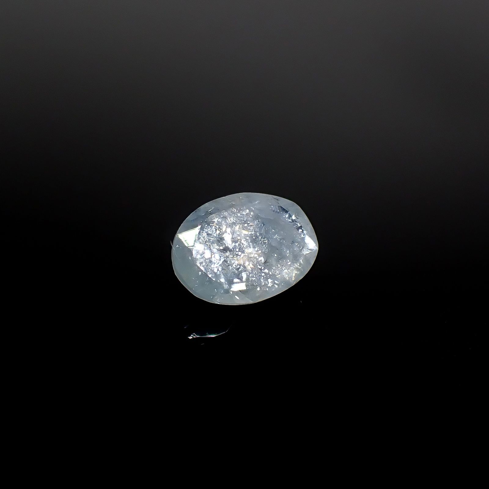 イリデッセンスアクアマリン ブラジル産 1.35ct [250730706]9x6.6mm前後