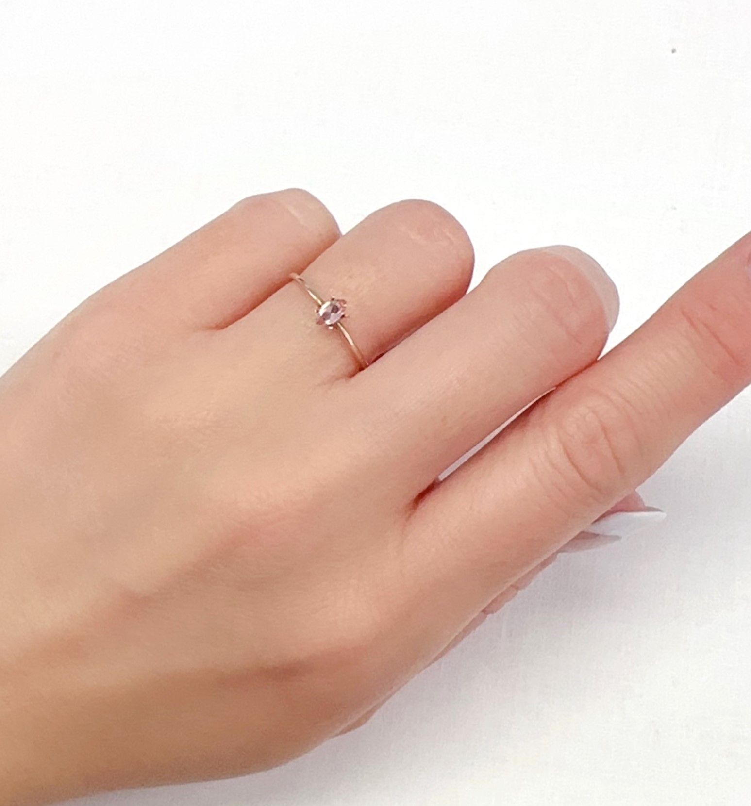 インペリアルトパーズ ブラジル産 0.17ct[231224871]5.1x2.6mm前後