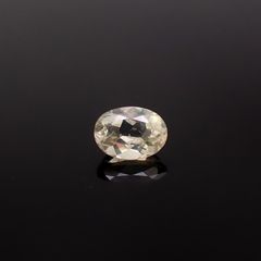 リューサイト 遊色効果あり イタリア産 0.99ct / 7.8x5.8mm前後 [260131555]