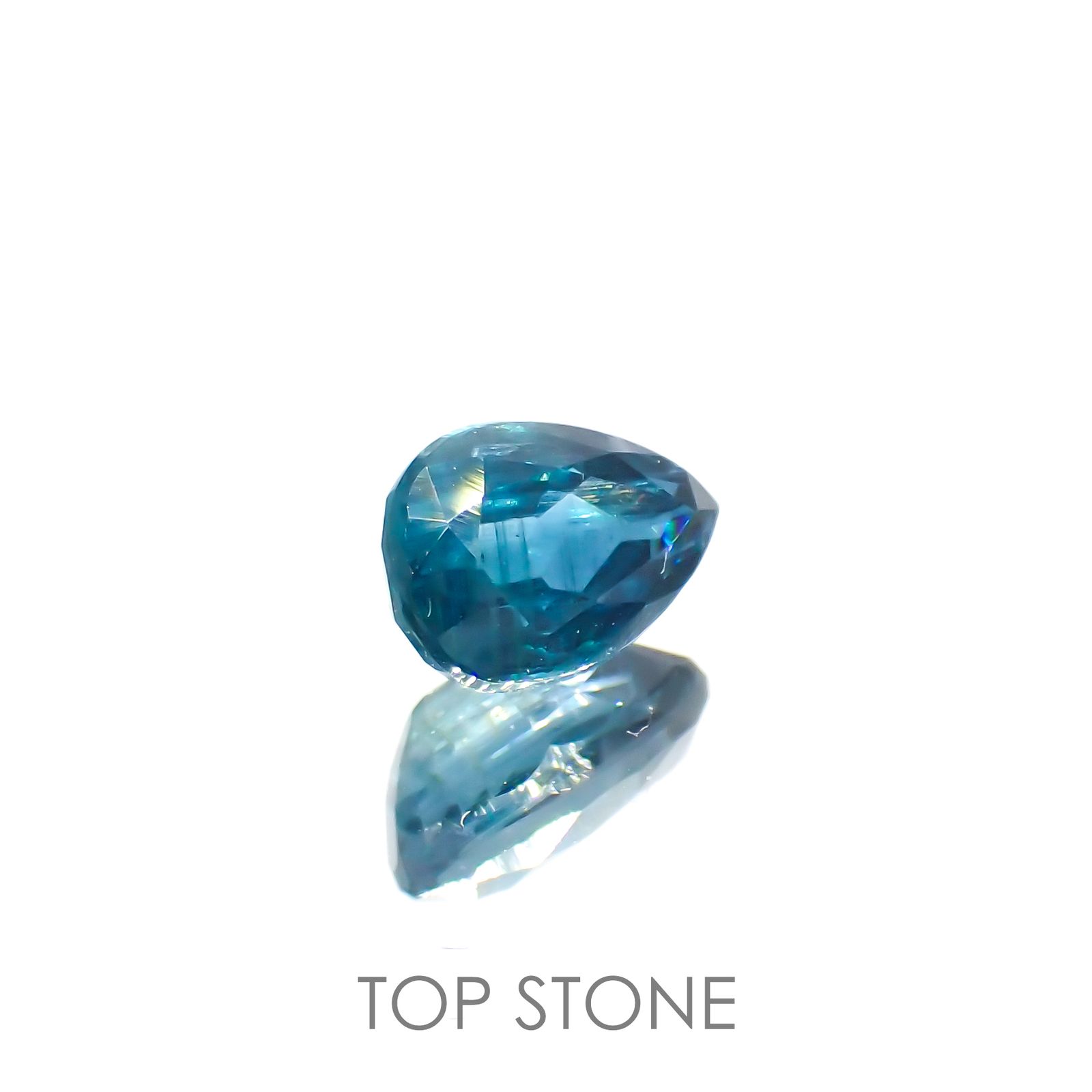 オーシャンブルーカイヤナイト(宝石名カイヤナイト)ネパール産 1.41ct 識別済[220115385]7.8x5.2mm前後