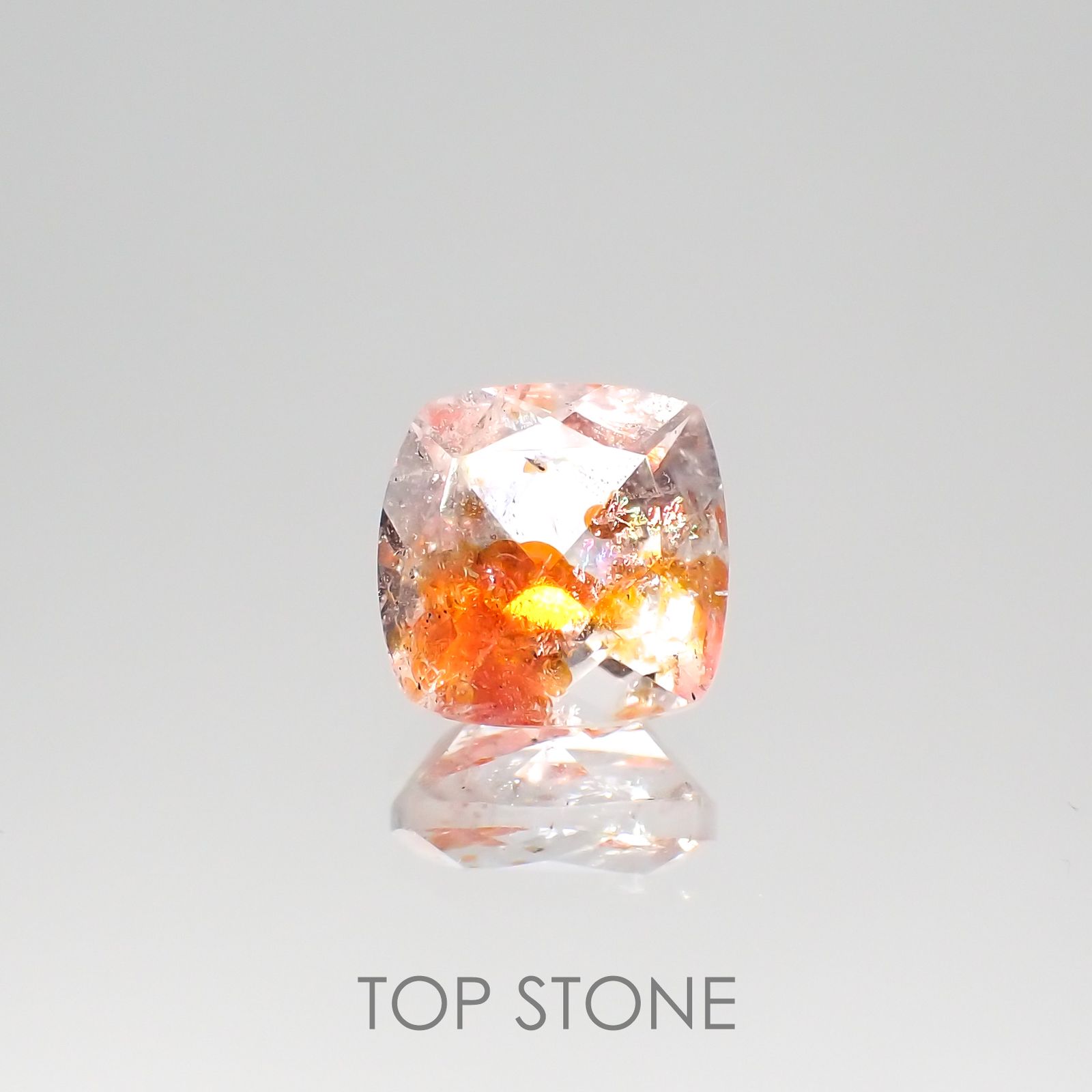 オーロラクォーツ ブラジル・ミナスジェライス産 2.99ct[220114360]8.9x8.9mm前後
