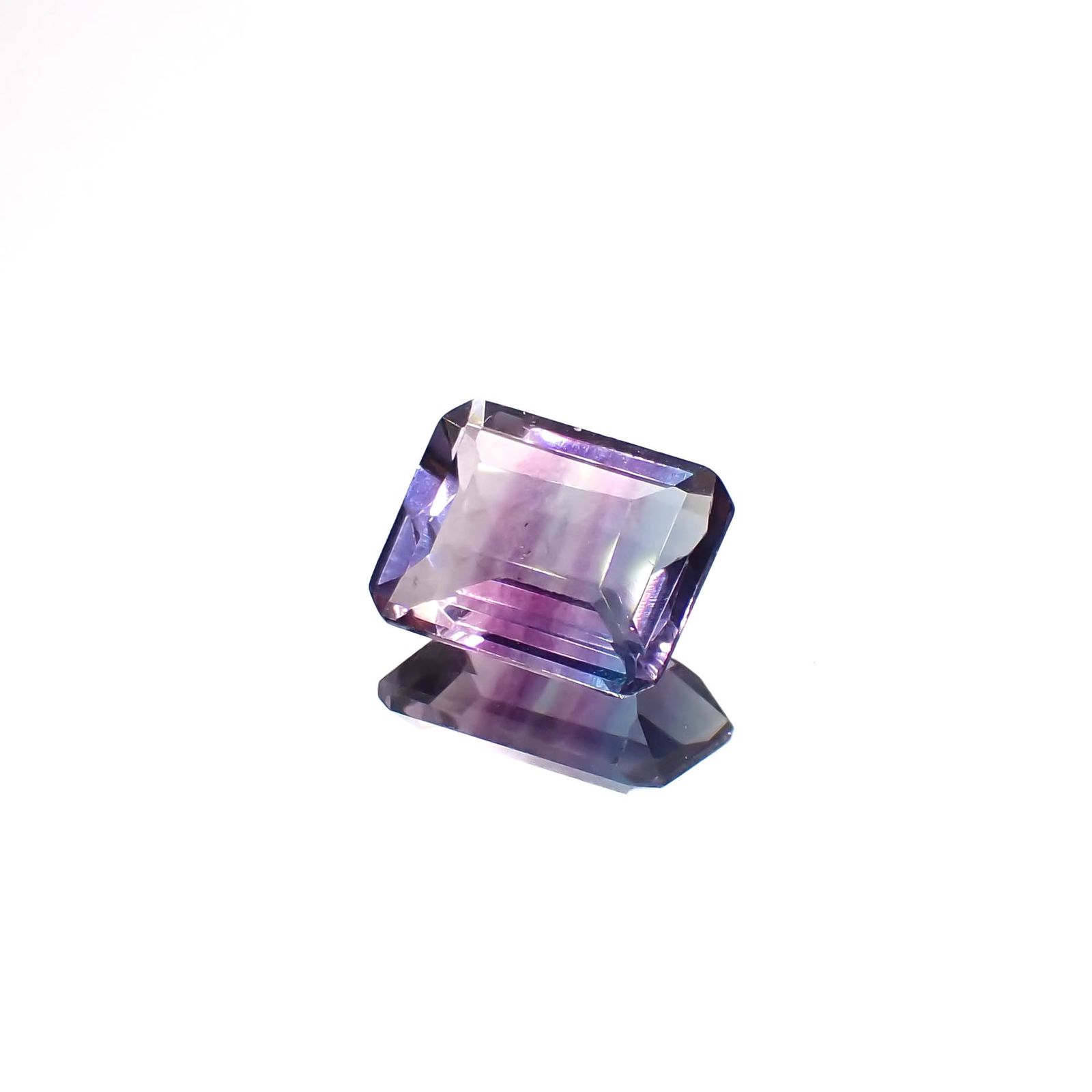 パーティカラーフローライト ブラジル産 2.31ct[230421753]8.9x7mm前後