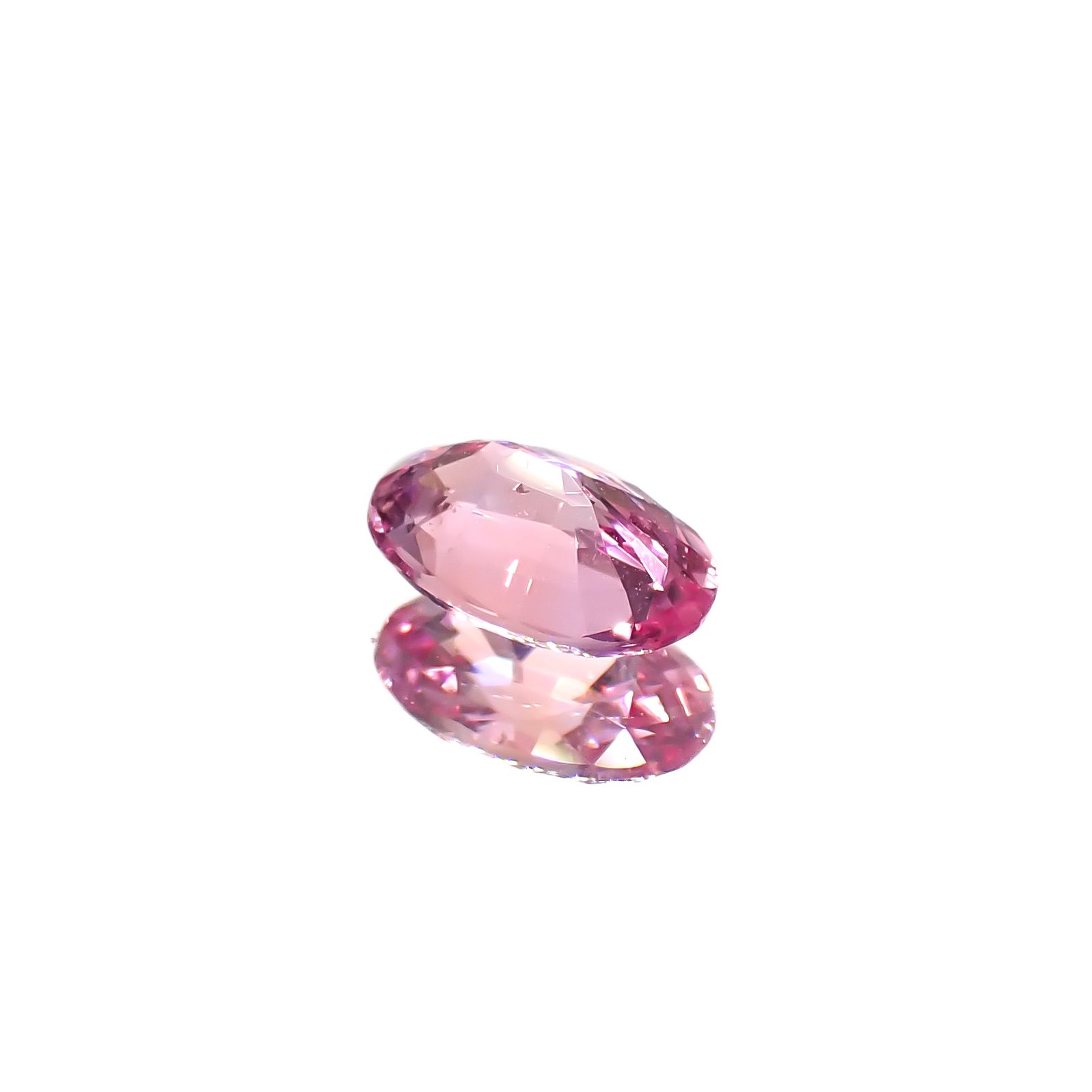 パパラチャサファイア(宝石名サファイア/別名パパラチャ・サファイア)スリランカ/マダガスカル産 0.283ct DGL鑑付[241029260]5.02x3.25mm前後