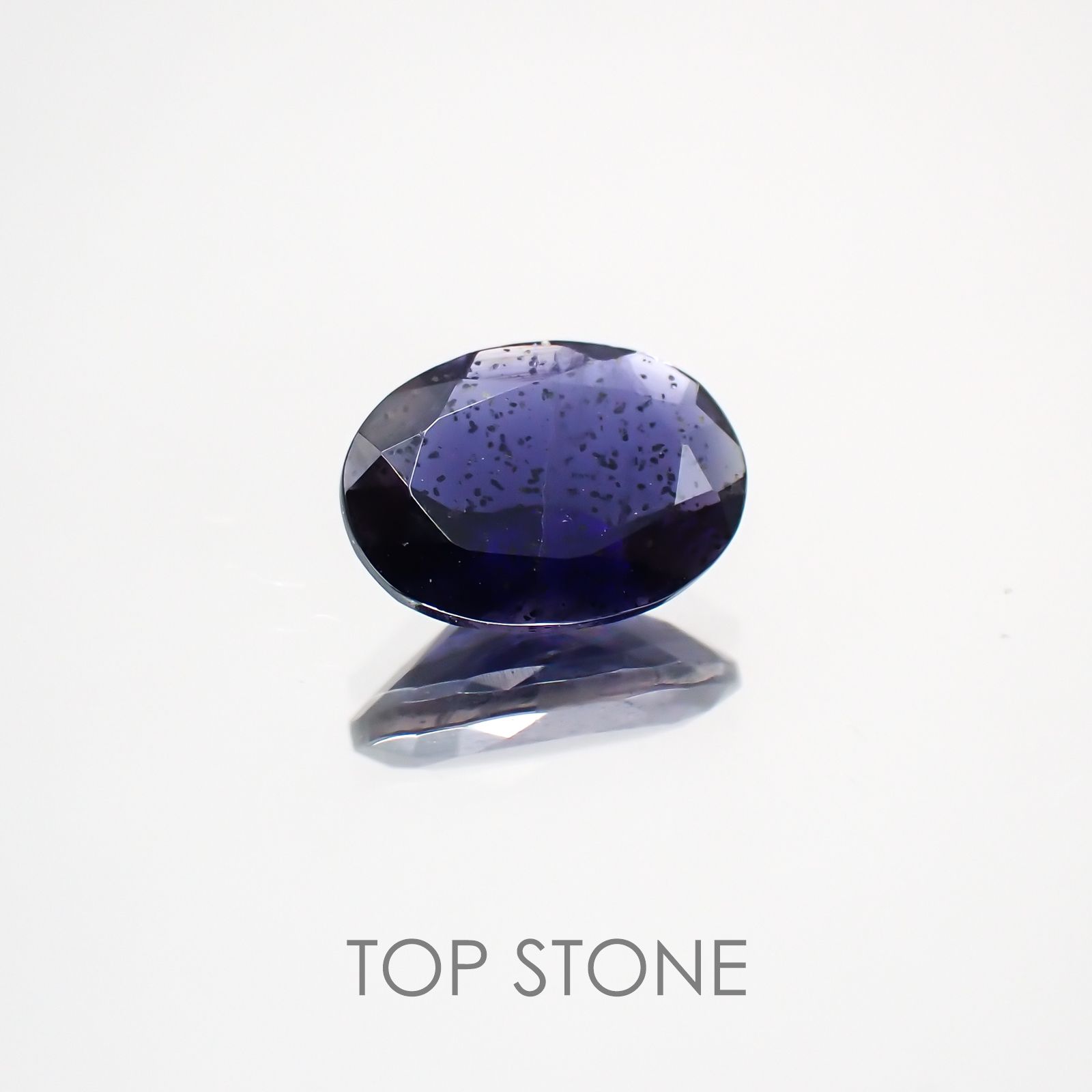 アイオライトサンストーン ブラジル・インド産 ルース 0.58ct[210310441]7×5.1mm前後