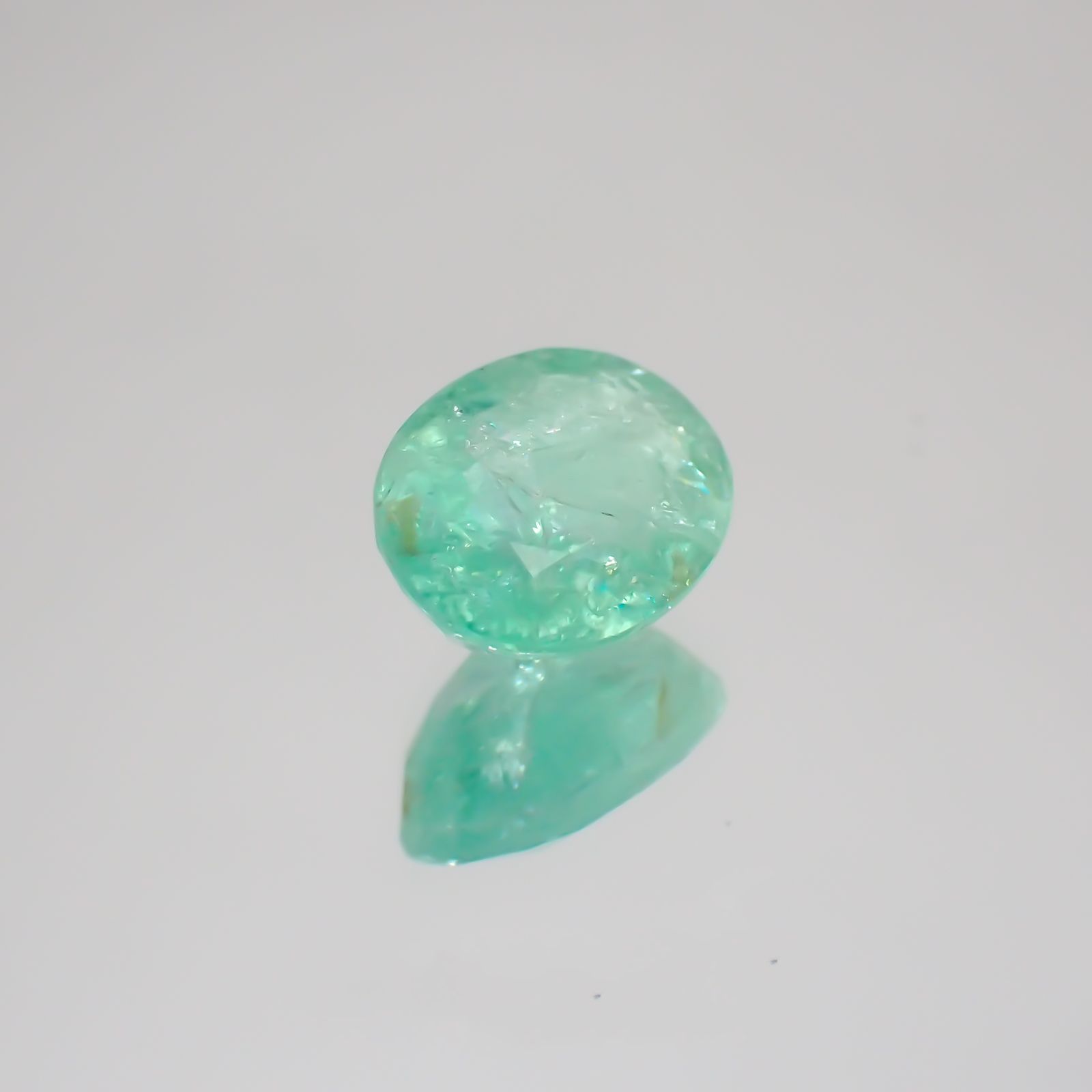 パライバトルマリン モザンビーク産 ルース 1.99ct[21059408]8.9×6.9mm前後