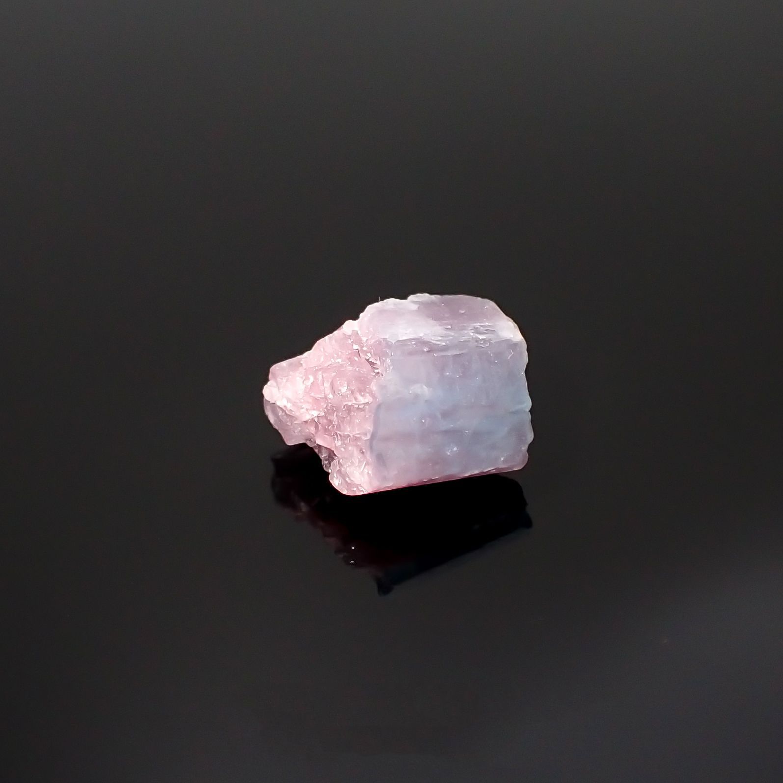 バイカラーパライバトルマリン 原石 ブラジル産 3.61ct[220516004]9.7x8.3mm前後