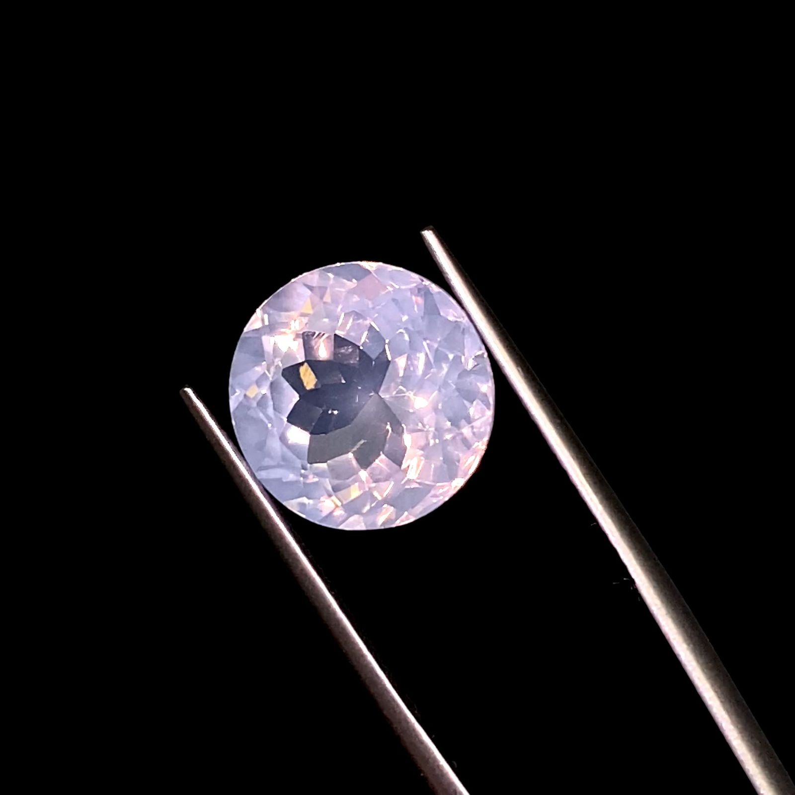 スコロライト ブラジル産 7.69ct[221018632]12.8x12.7mm前後 | TOP