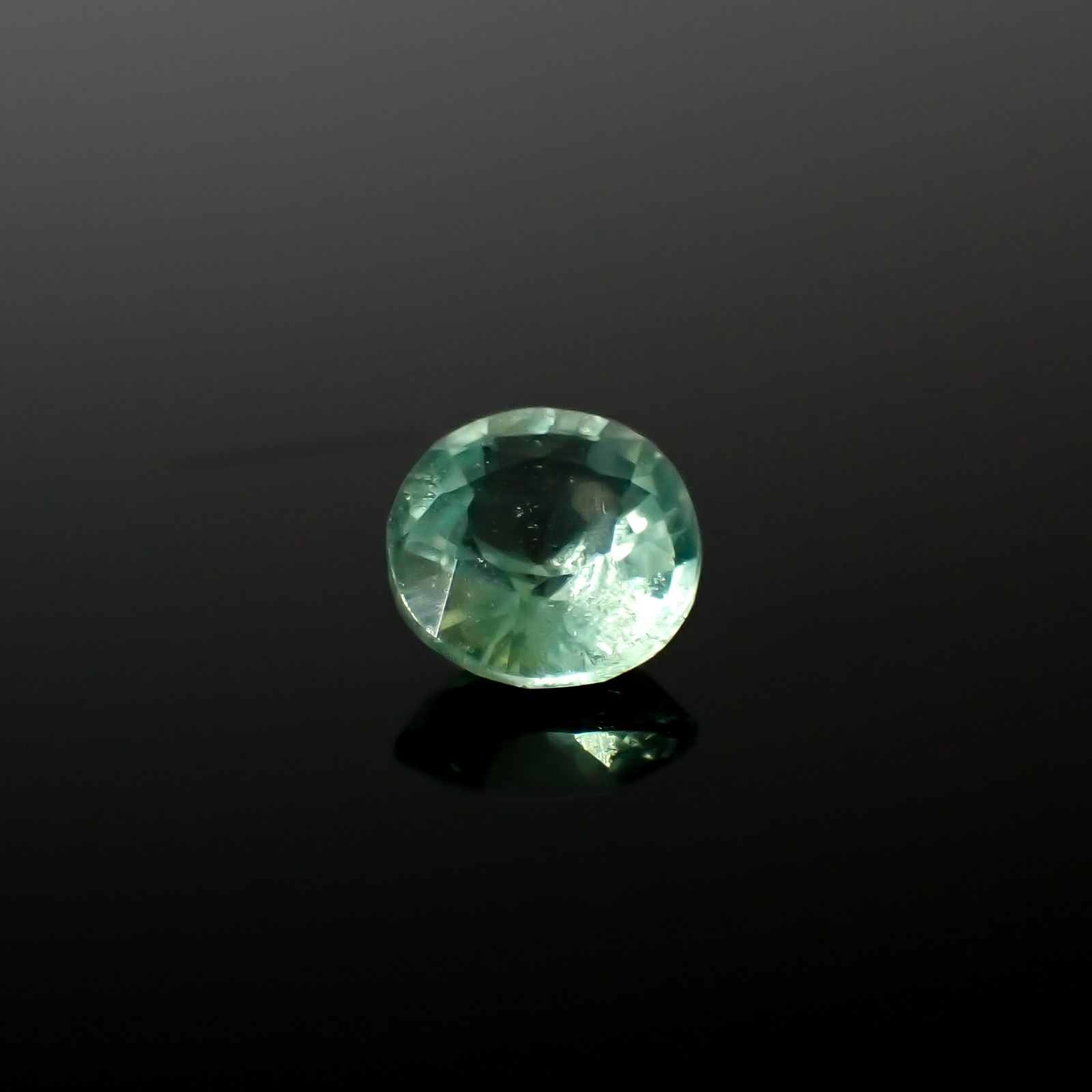 グリーンカイヤナイト タンザニア産 0.86ct[240928813]5.9x5.9mm前後