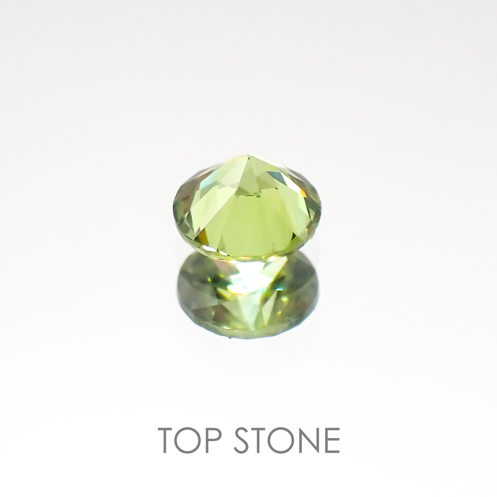 デマントイドガーネット ロシア産 ルース 0.19ct[20107340]3.4×3.3mm前後
