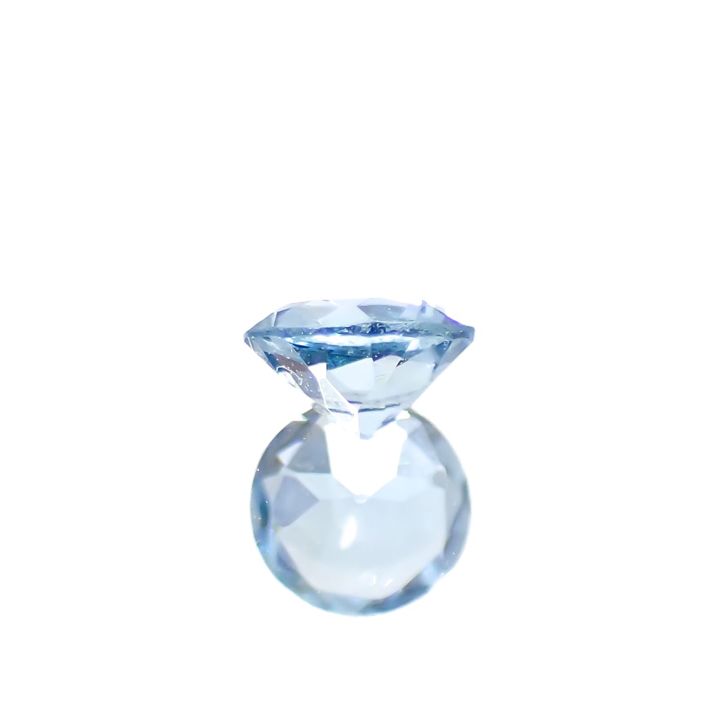 サンタマリアアクアマリン ブラジル産 0.19ct[240225989]3.8x3.8mm前後