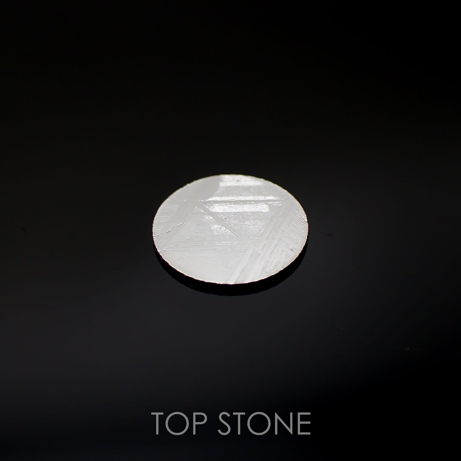 ムオニナルスタ隕石 発見地：スウェーデン 1.48ct[220115605]10x10mm前後