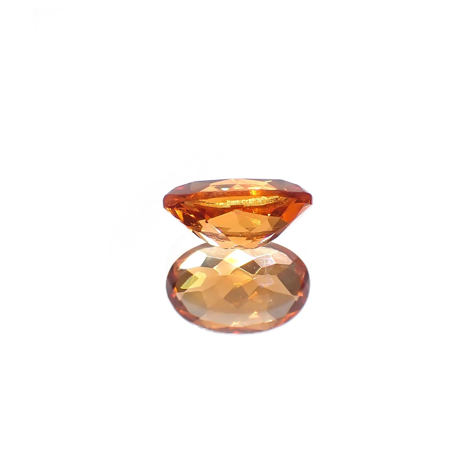 スペサルティンガーネット(宝石名ガーネット)タンザニア産 0.60ct 識別済[220817547]6x4mm前後