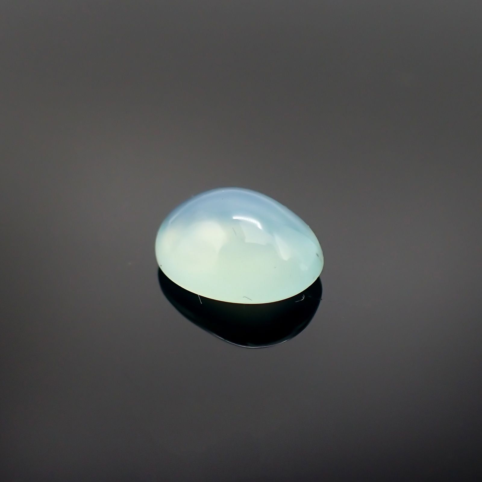 ブルーオパール ペルー産 1.87ct / 9.9x8mm前後 [220917842]