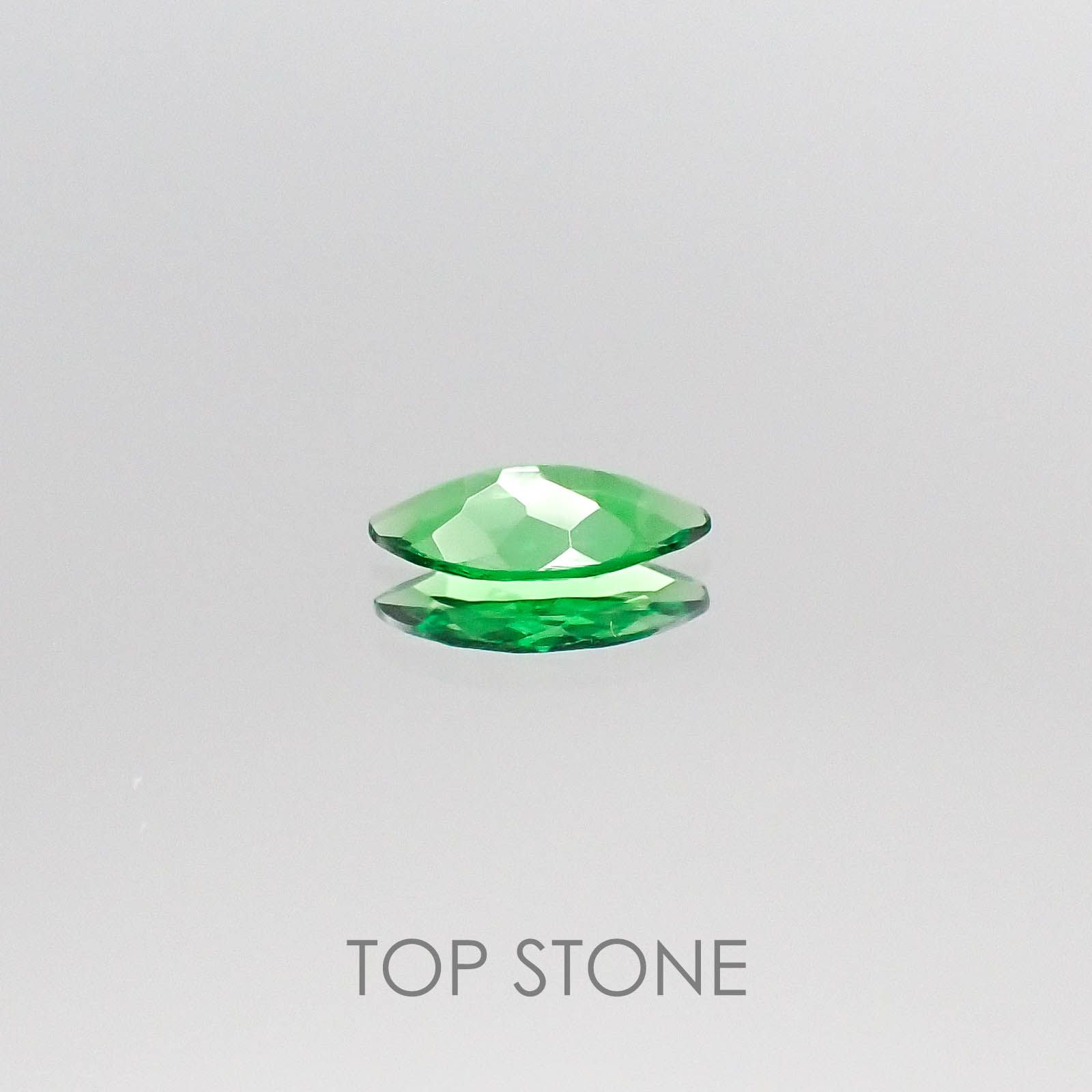 ツァボライト(宝石名グリーン グロッシュラー・ガーネット) タンザニア産 0.32ct 識別済[20073741]7.1×3.6mm前後