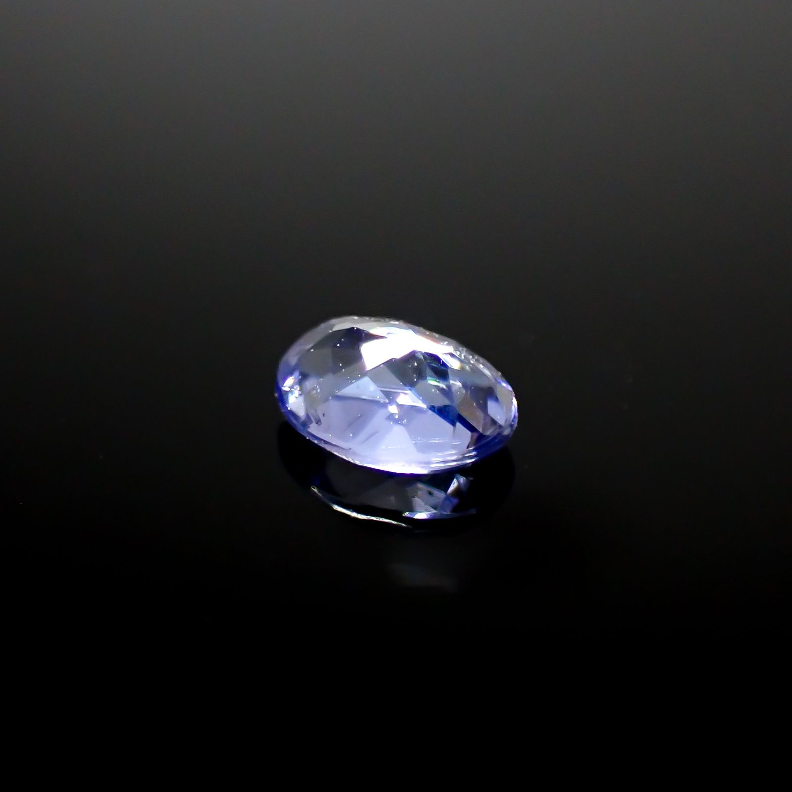 ベニトアイト アメリカ・カリフォルニア州産 0.26ct[240928698]4.4x3.2mm前後