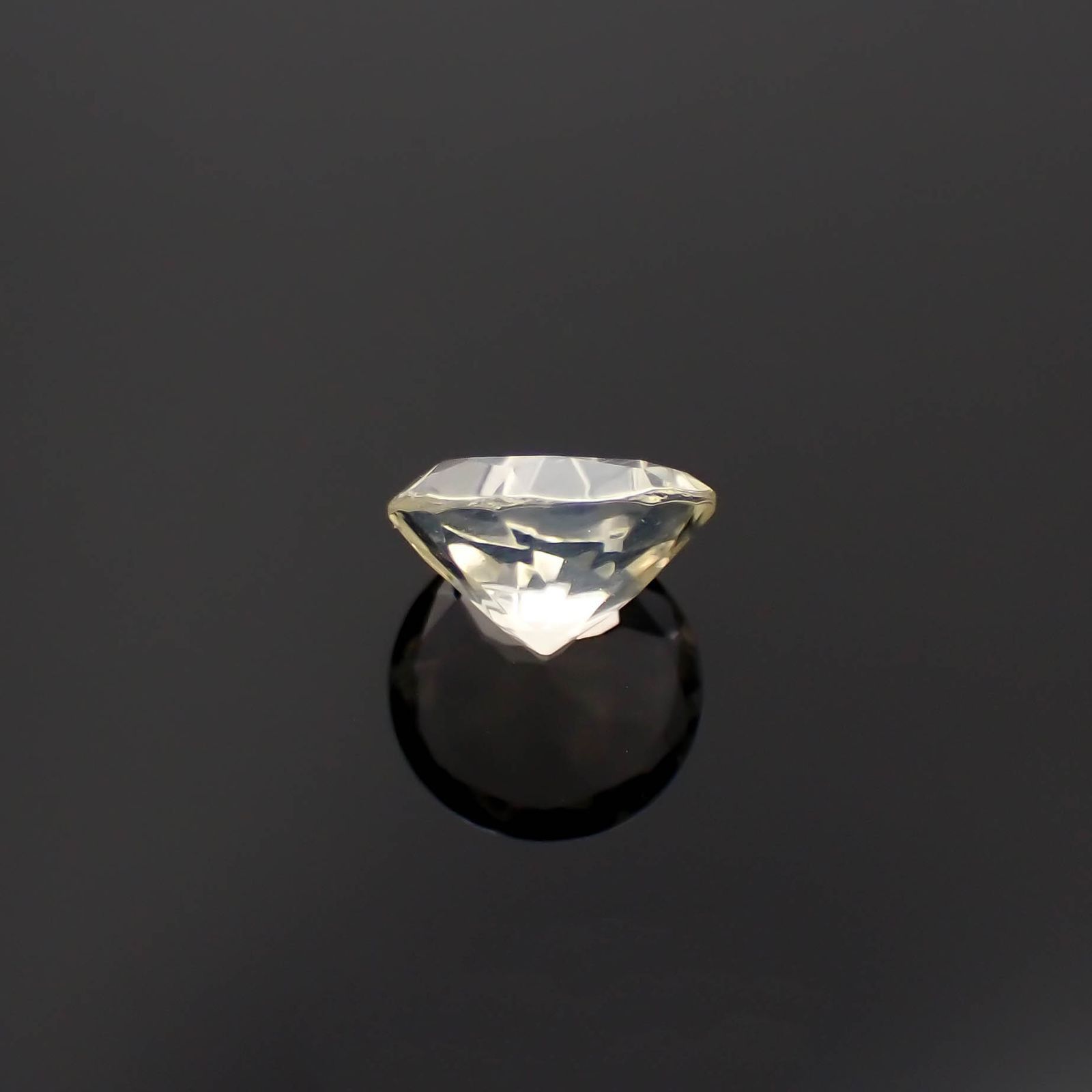 ゴールデンラブラドライト メキシコ産 1.17ct / 7.3x7.3mm前後 [251220365]