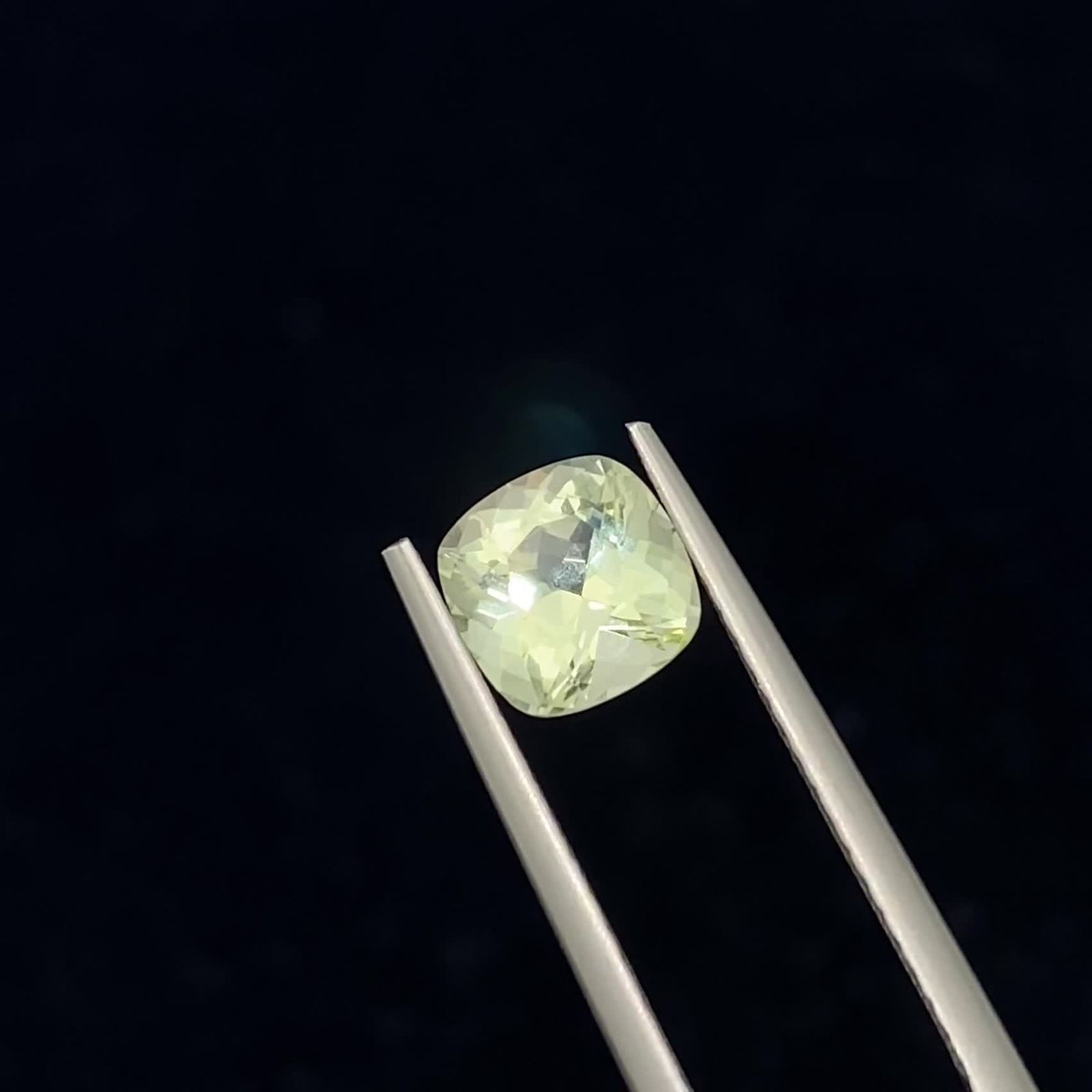 ヘリオドール ブラジル・ミナスジェライス州産 1.01ct[230622300]6.2x6