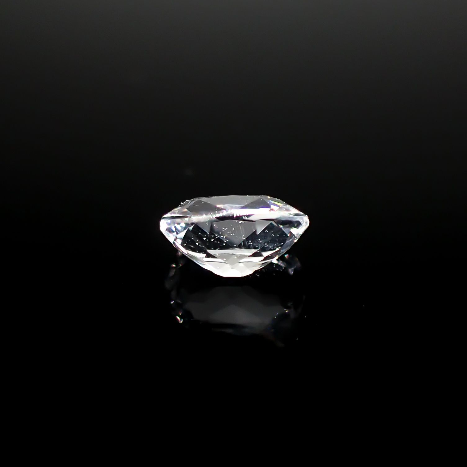 ポルサイト(宝石名ポルサイト)アフガニスタン産 0.37ct 識別済[240929114]5.3x4mm前後