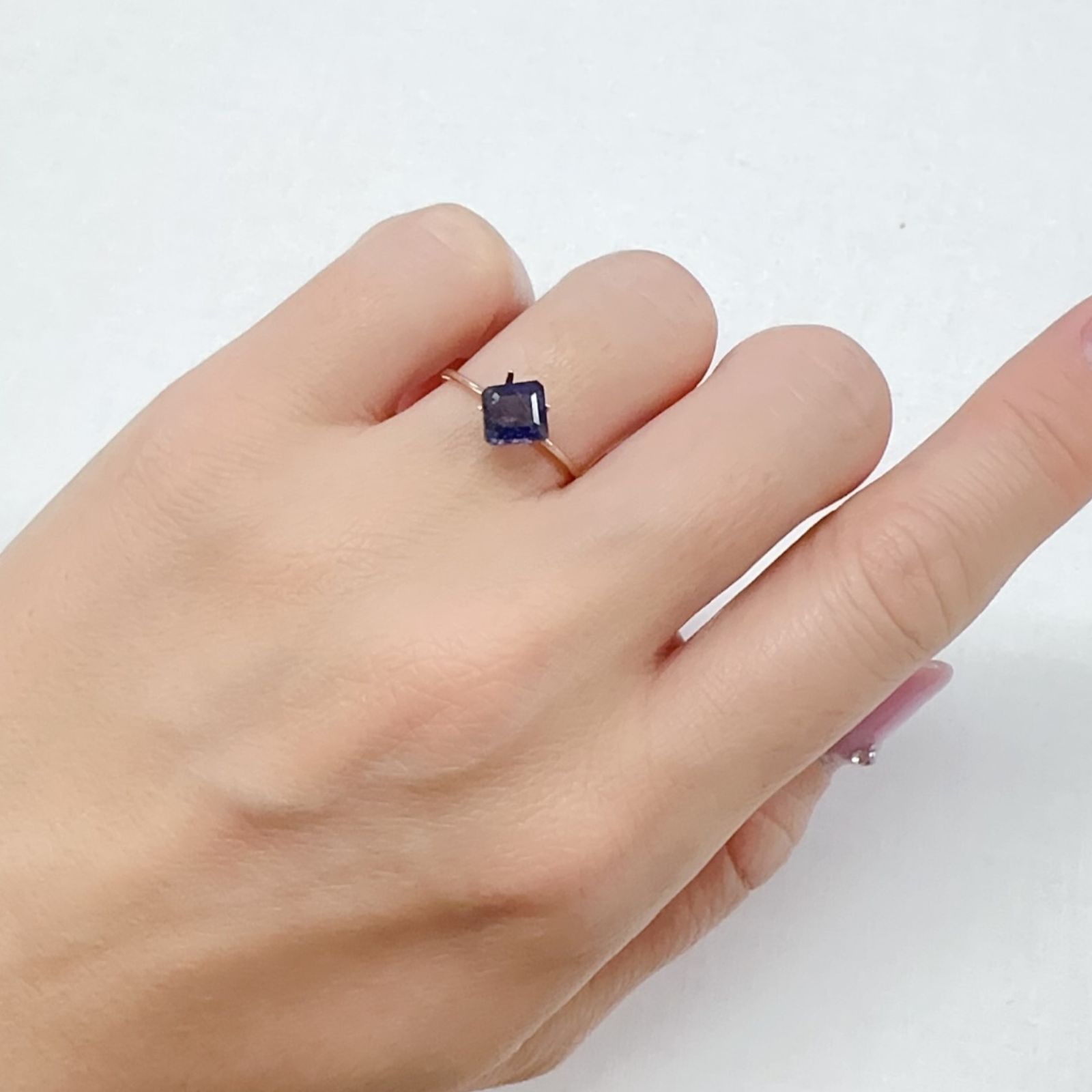アイオライトサンストーン(宝石名アベンチュリン・アイオライト)インド/ブラジル産 0.88ct 識別済[231224429]6x5.6mm前後
