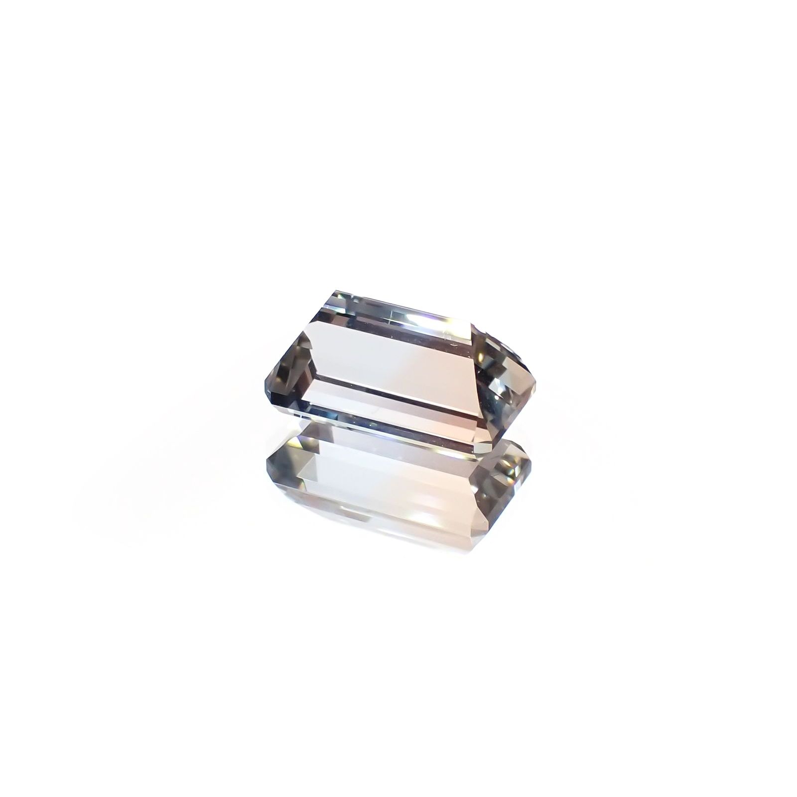 バイカラートパーズ ウクライナ産 4.47ct / 11.1x6.5mm前後 [231224894]