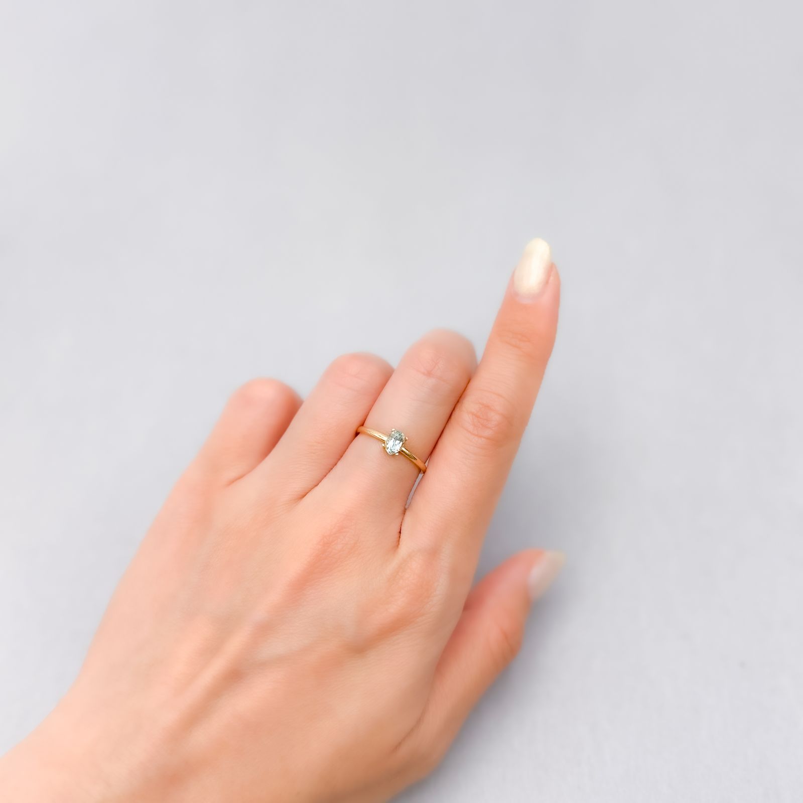 ミントベリル ナイジェリア産 0.36ct [250430199]5.5x3.9mm前後