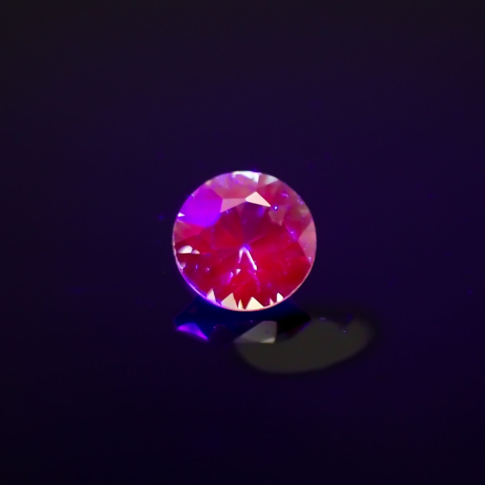 アレキサンドライト(宝石名アレキサンドライト)タンザニア産 0.21ct 識別済[230321346]3.6x3.6mm前後