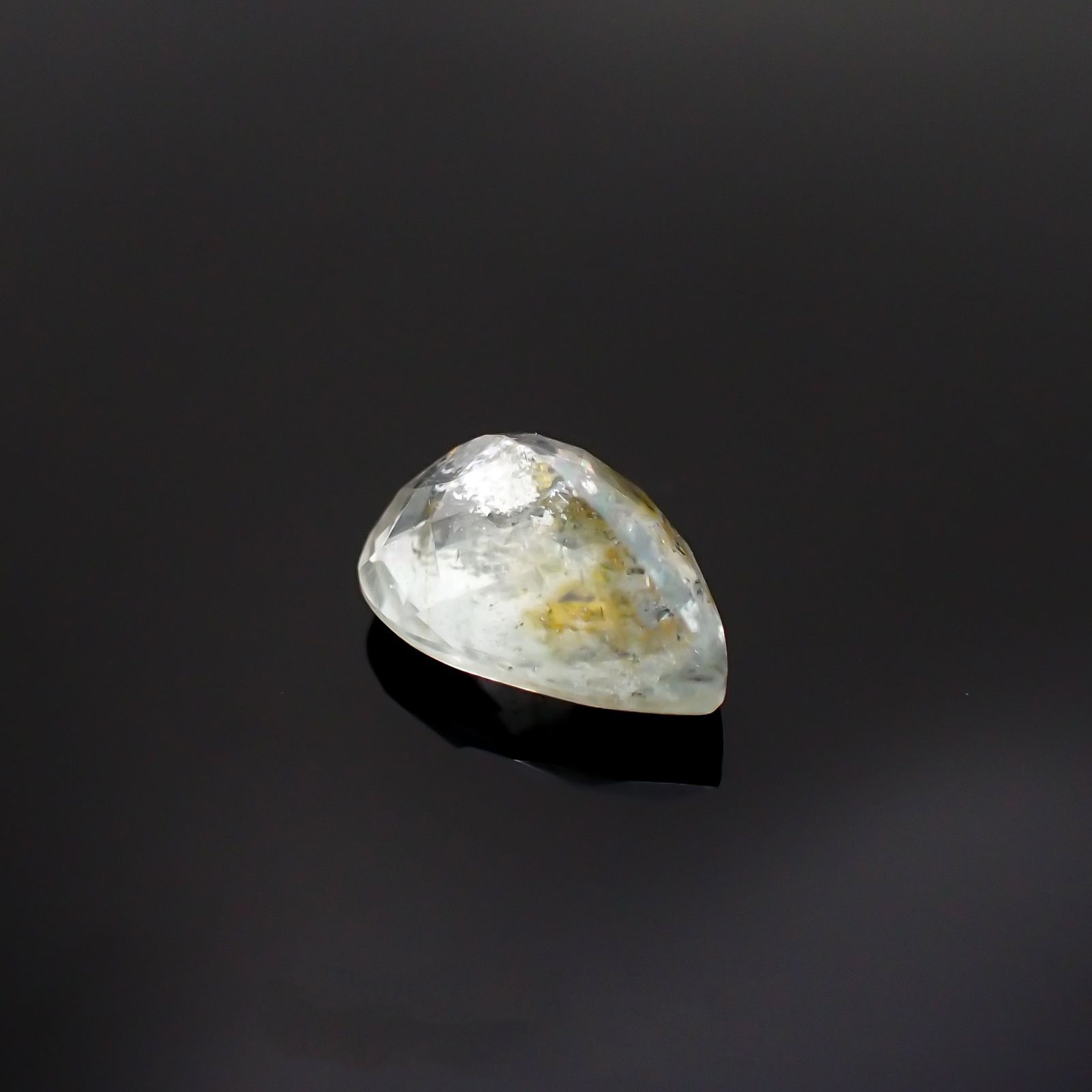 オーロラアクアマリン ブラジル産 2.29ct [220114406]10.8x7.7mm前後