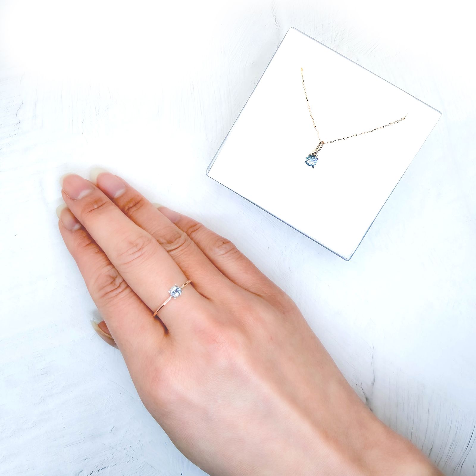 ◇ペアセット◇アクアマリン(宝石名アクアマリン)ブラジル産 識別済 0.49ct(2pcs合計) / 4x4mm前後 [260231759]