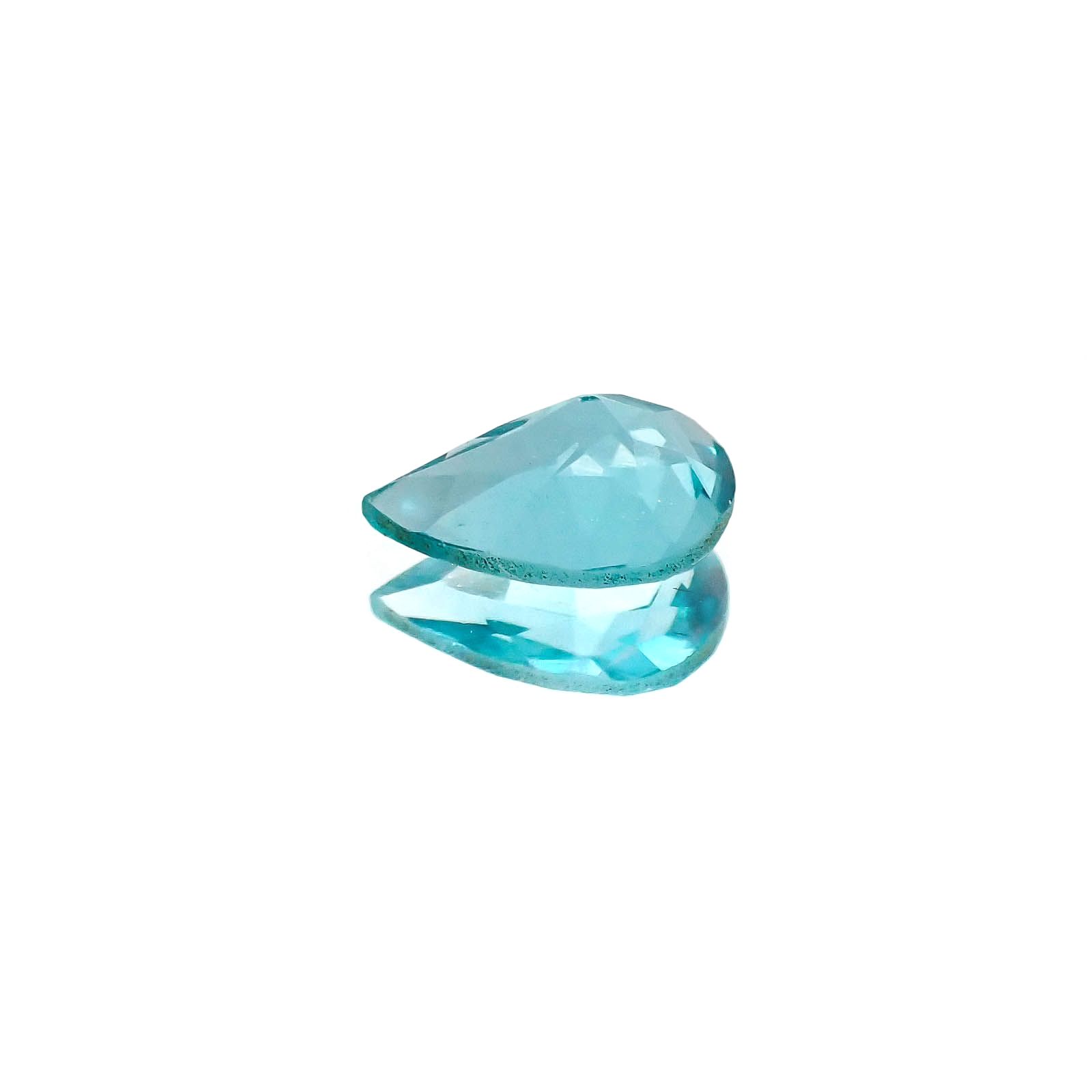 <ランダムセレクト1個販売> アパタイト ペアシェイプカット ブラジル産 0.65ct前後 / 7x5mm前後 [20074214]