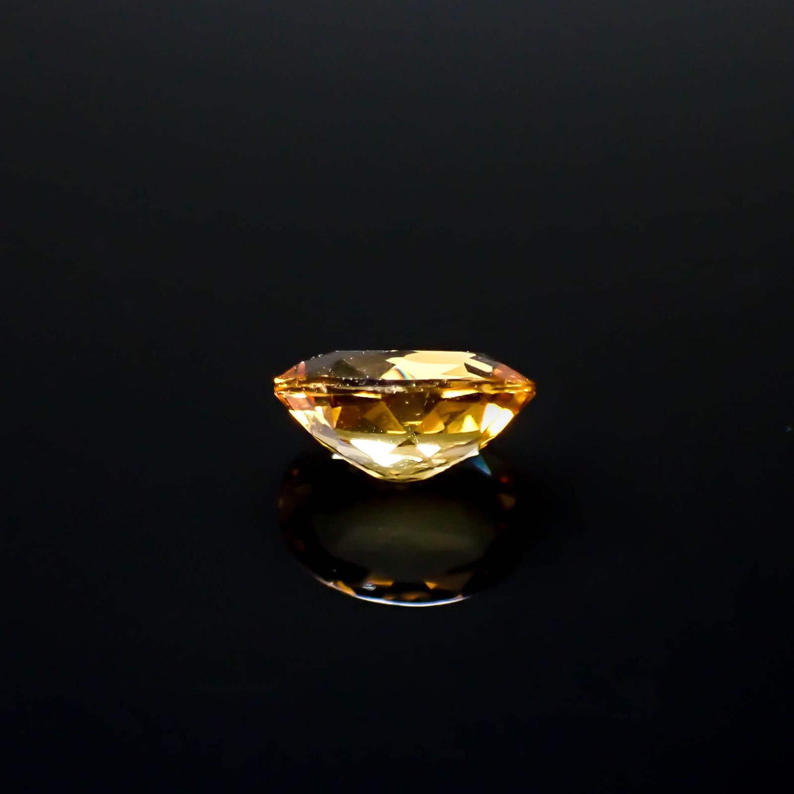 ゴールデンベリル(宝石名ゴールデン・ベリル)ブラジル産 1.13ct 識別済[250330162]8x6.1mm前後