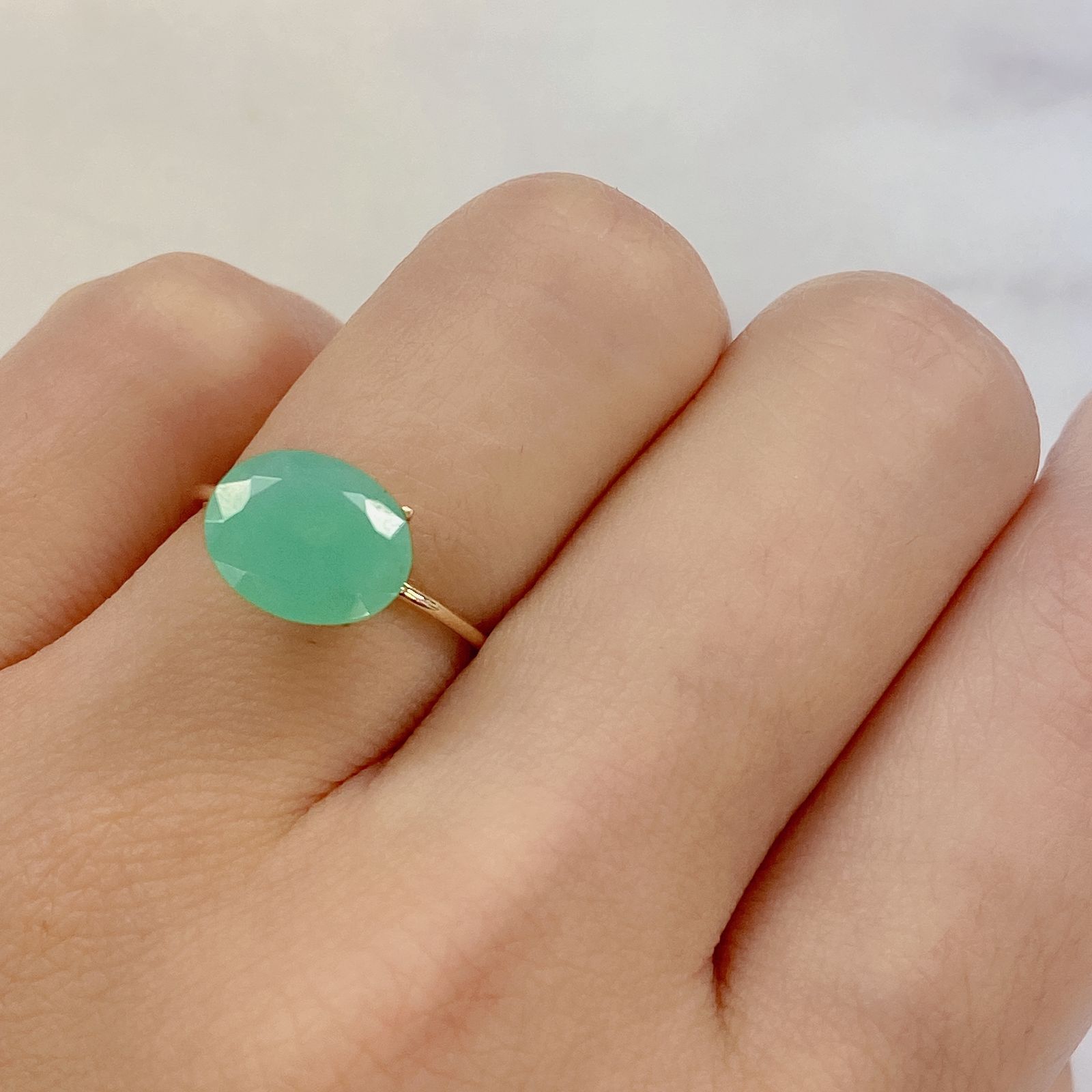 グリーンオパール(宝石名コモンオパール) 南アフリカ産 1.63ct 識別済[210611385]10×8mm前後