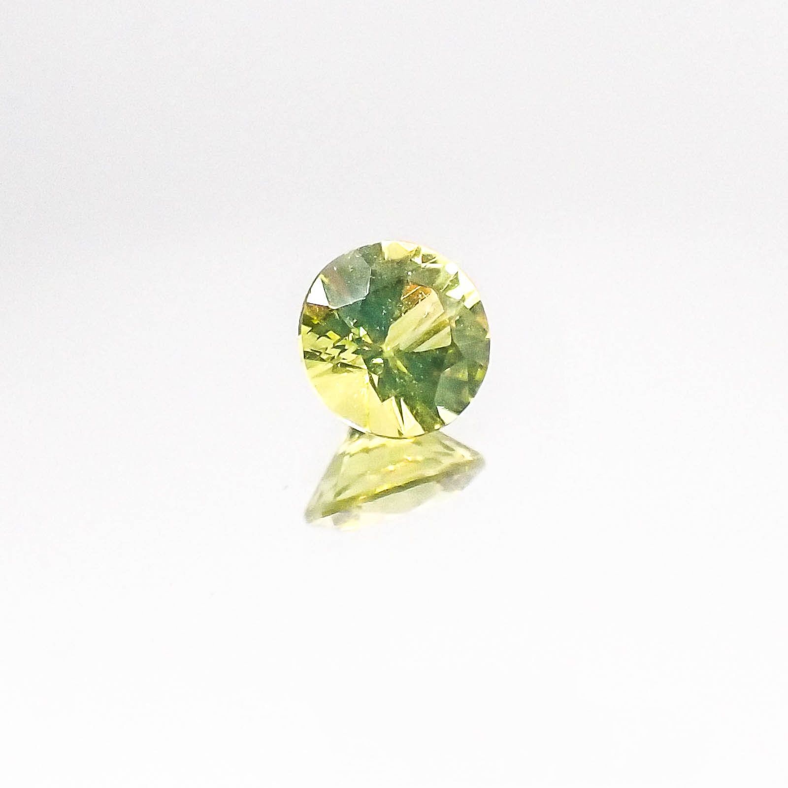 クリソベリル(宝石名クリソベリル)スリランカ産 0.36ct 識別済[220817254]4.4x4.4mm前後