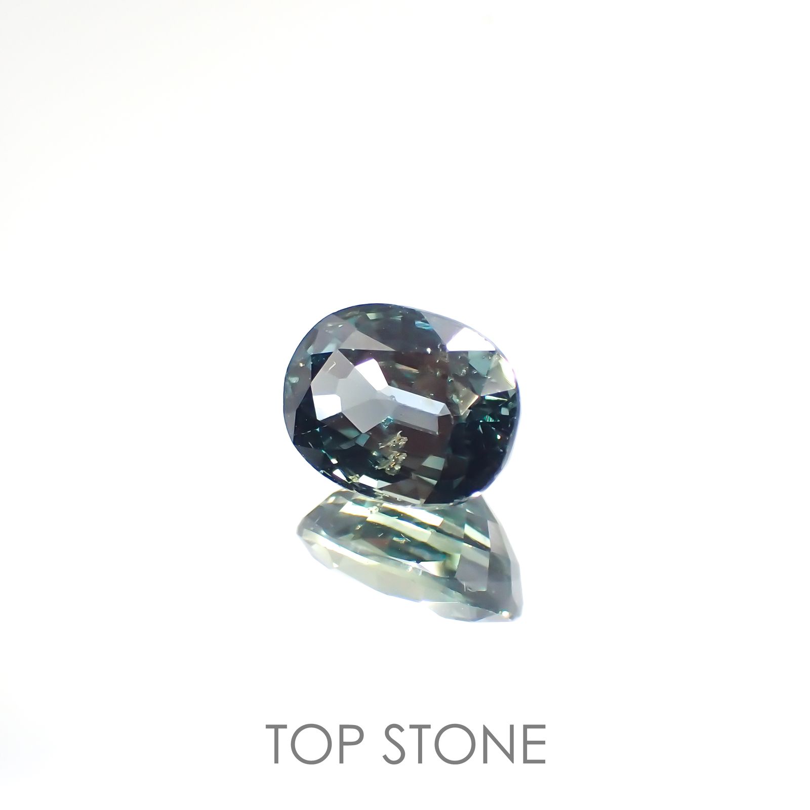 バイカラーサファイア(宝石名サファイア) マダガスカル/スリランカ産 1.996ct ソ付(彩珠)[210812475]8×6mm前後