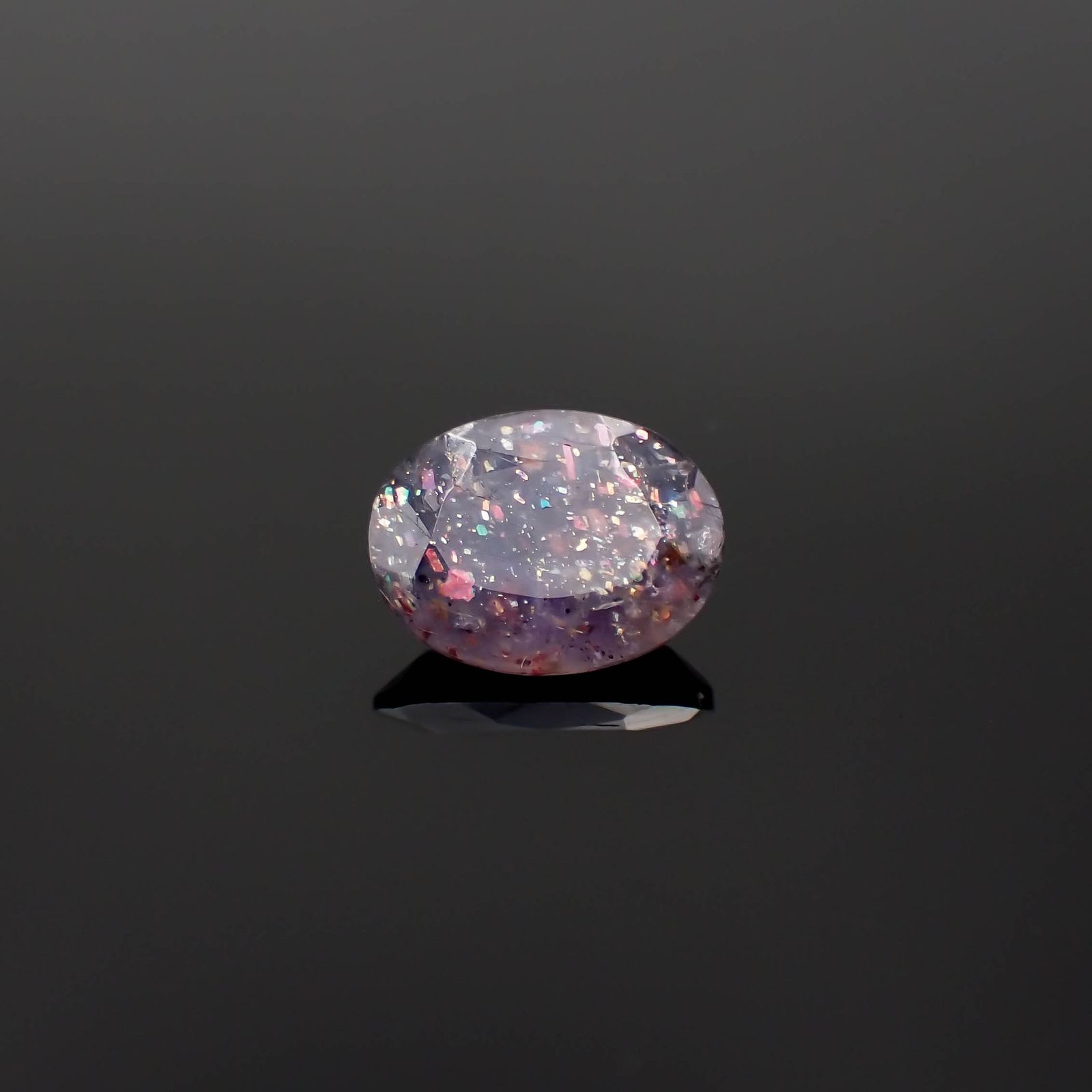 ブラッドショットアイオライト インド産 1.41ct[230622534]9.3x7.1mm前後