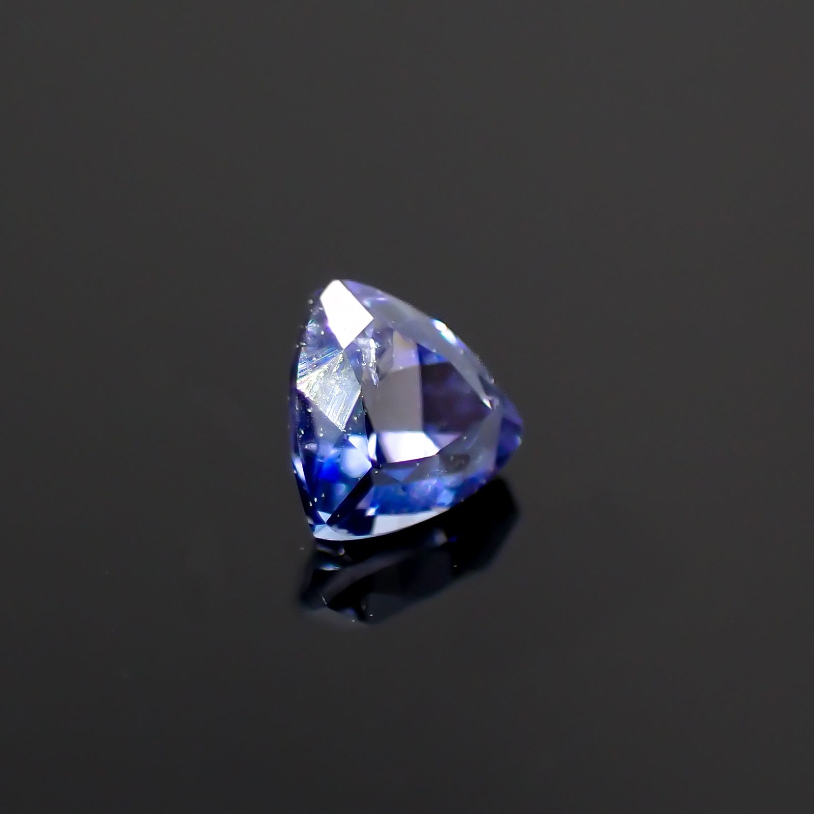 ベニトアイト アメリカ・カリフォルニア州産 0.064ct[230823214]2.4x2.4mm前後
