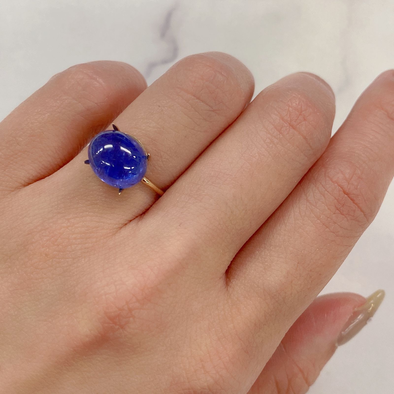 タンザナイト(宝石名タンザナイト) タンザニア産 5.99ct 識別済[210711853]11.1×9.2mm前後
