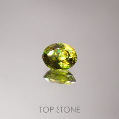 スフェーン(宝石名スフェーン)マダガスカル産 1.28ct 識別済[220616555]7.5x6.1mm前後
