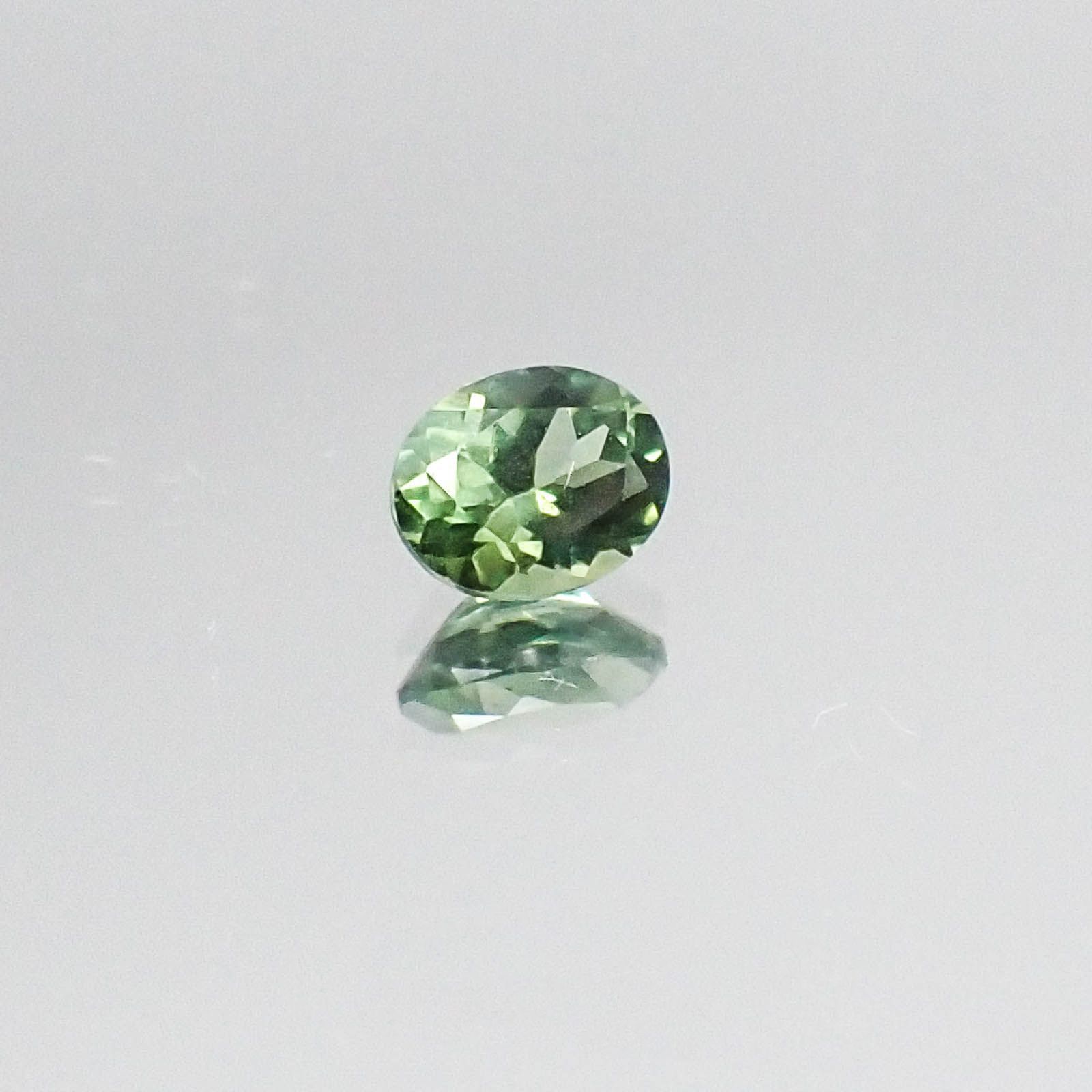 モンタナサファイア アメリカ産 ルース 0.46ct[20073896]5×4mm前後