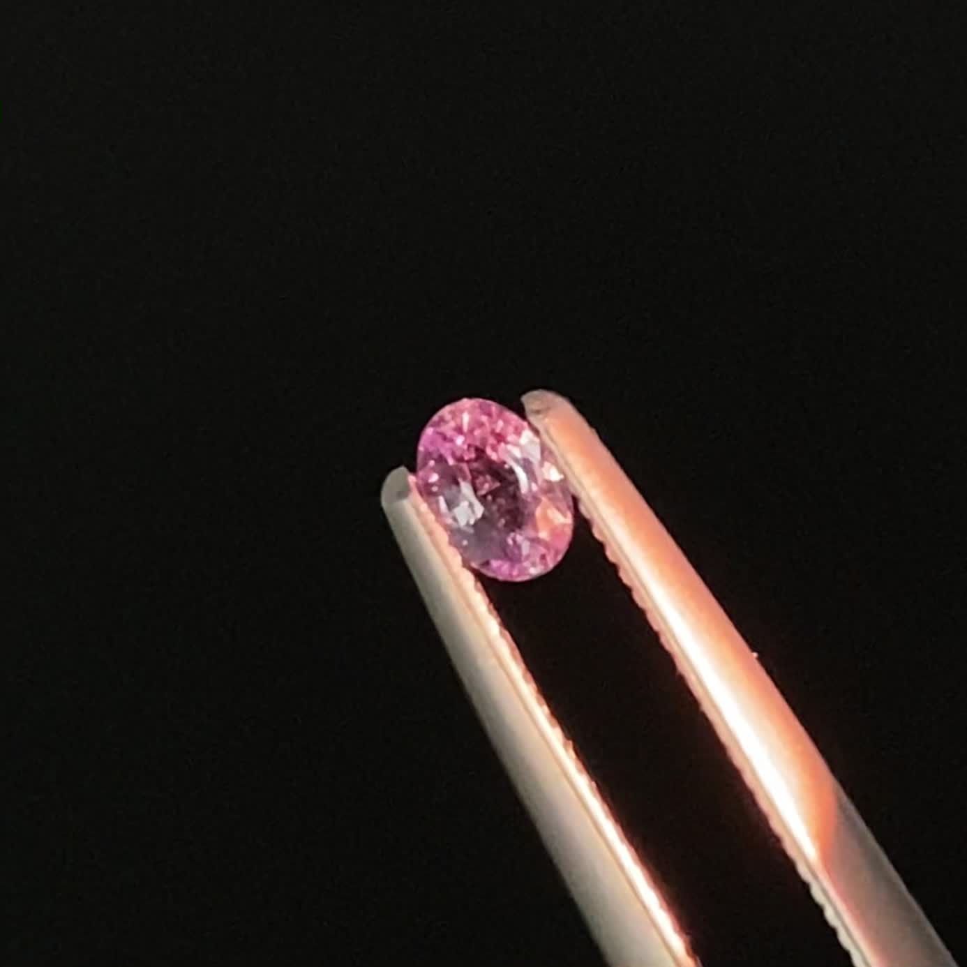 アレキサンドライト ブラジル産/EmeraldMains社製 0.11ct
