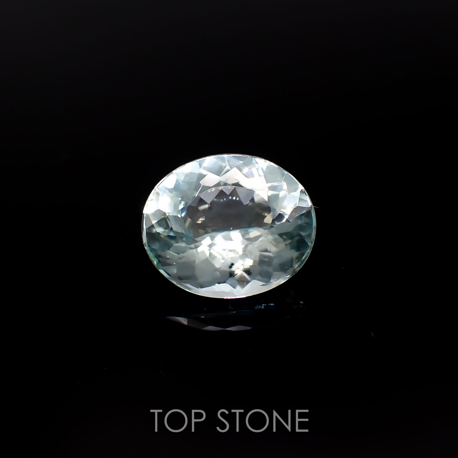 モンテブラサイト(宝石名モンテブラサイト)マダガスカル産 4.61ct 識別済[220917738]12x10.2mm前後